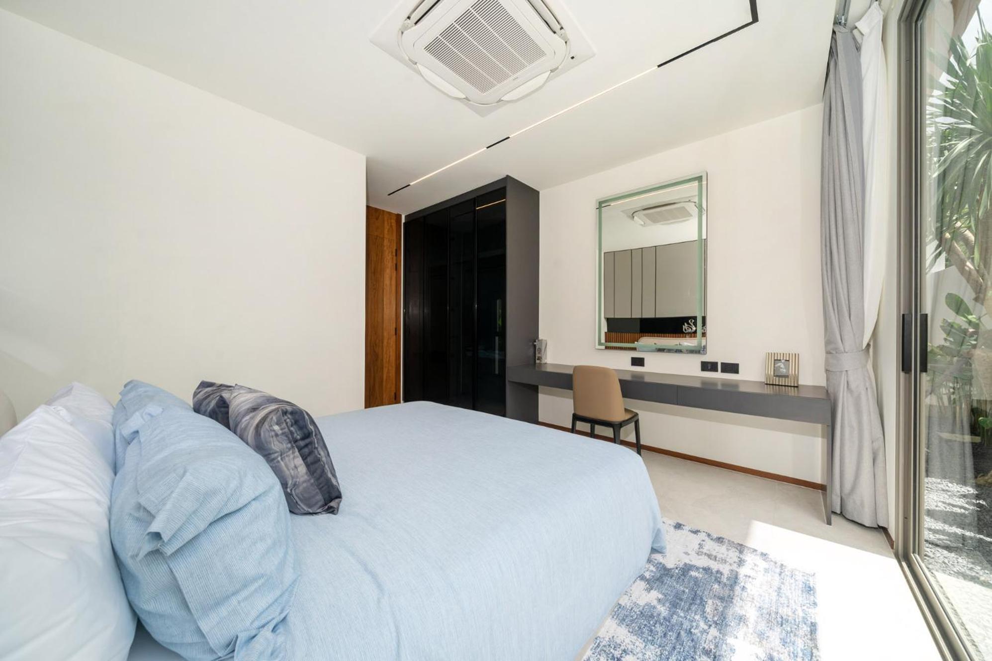 Modern 4BR Private Pool Villa near Bangtao Beach- Zenithy A2 by Warm Plus