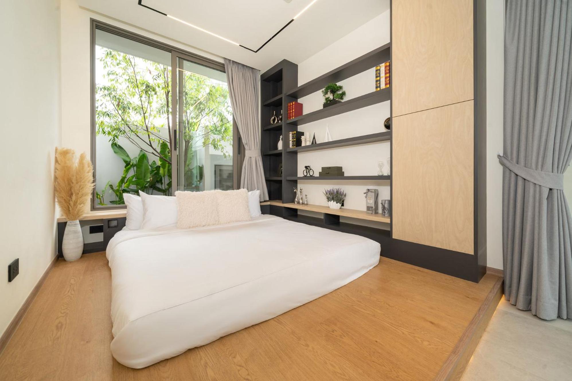 Modern 4BR Private Pool Villa near Bangtao Beach- Zenithy A2 by Warm Plus