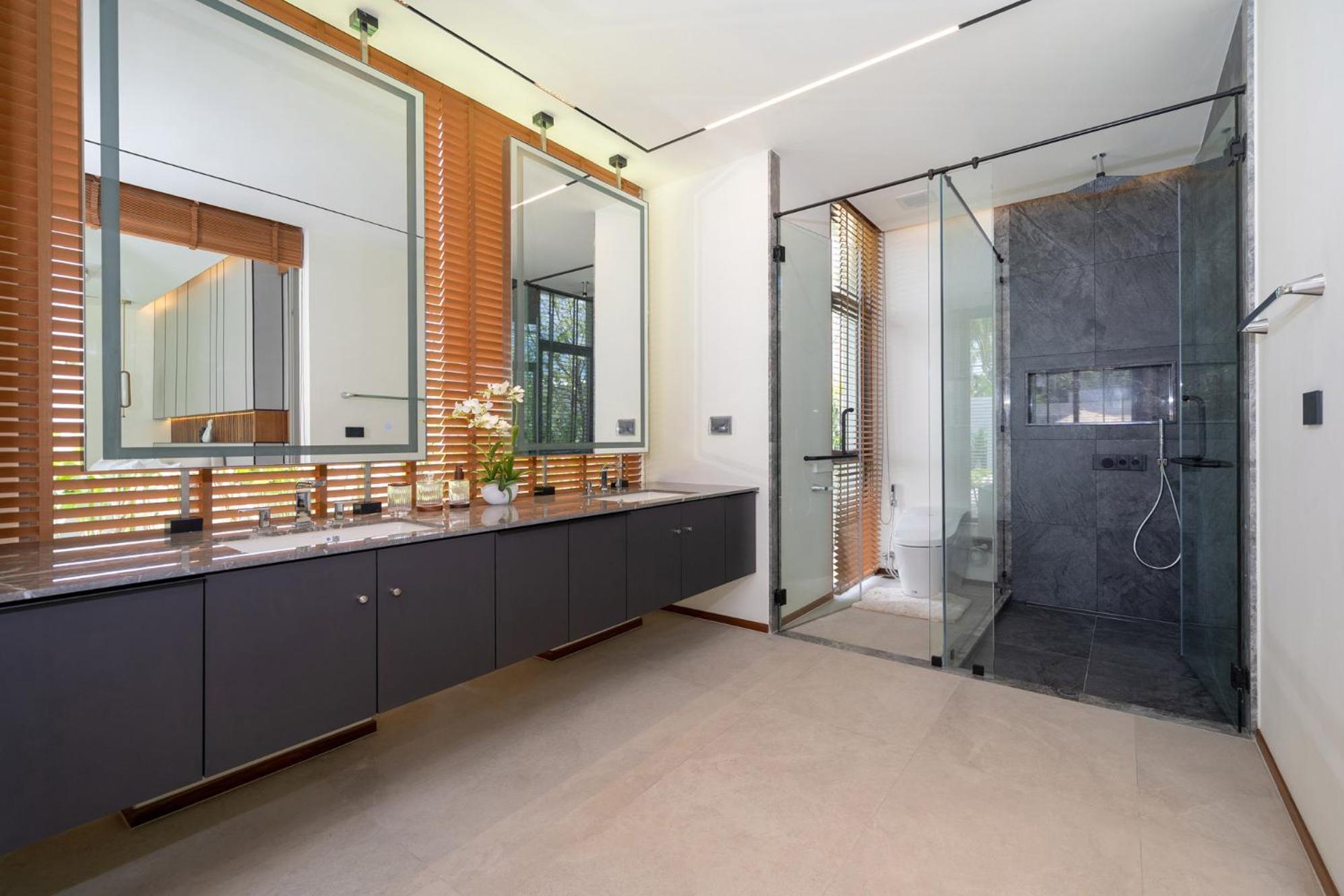 Modern 4BR Private Pool Villa near Bangtao Beach- Zenithy A2 by Warm Plus