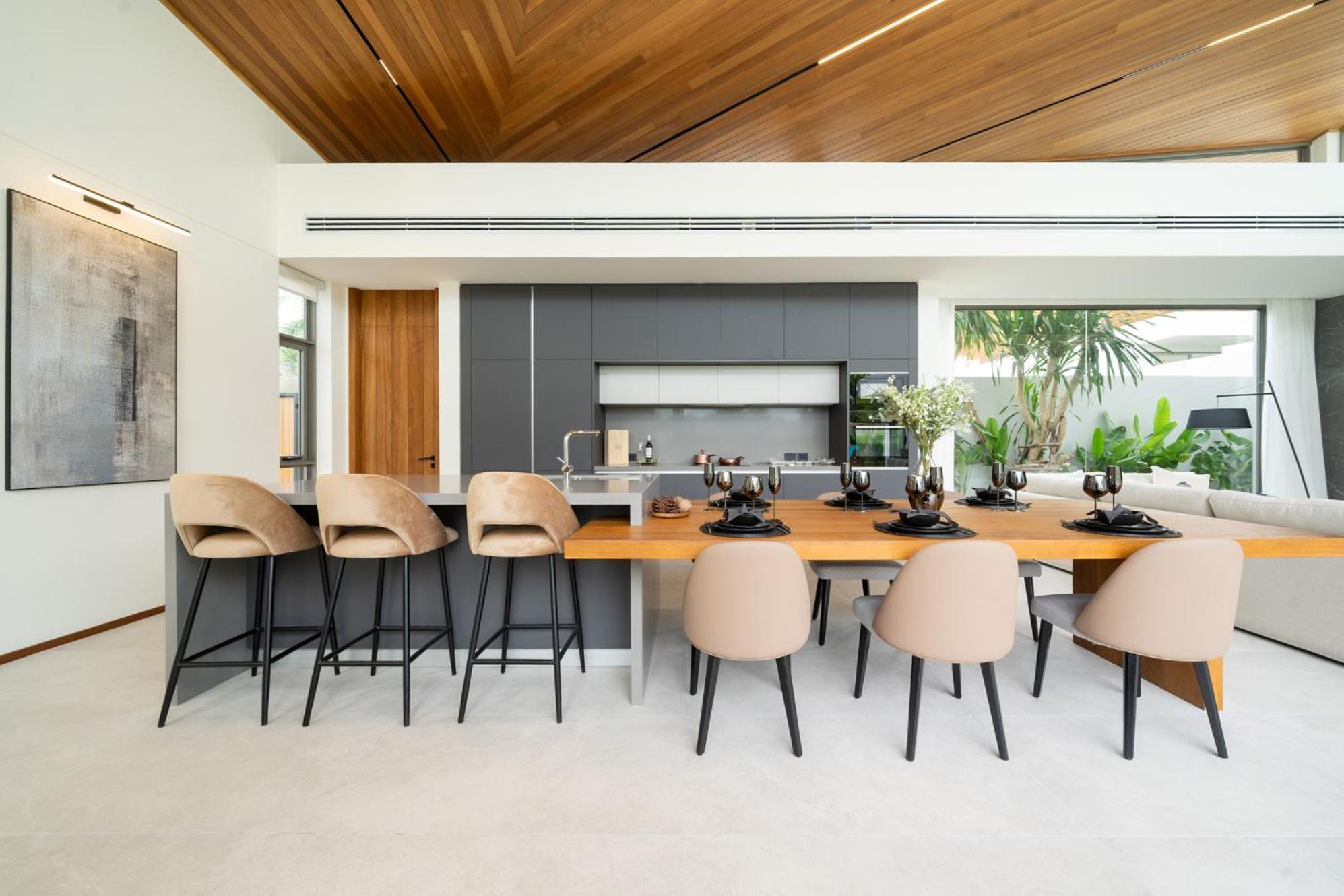 Modern 4BR Private Pool Villa near Bangtao Beach- Zenithy A2 by Warm Plus