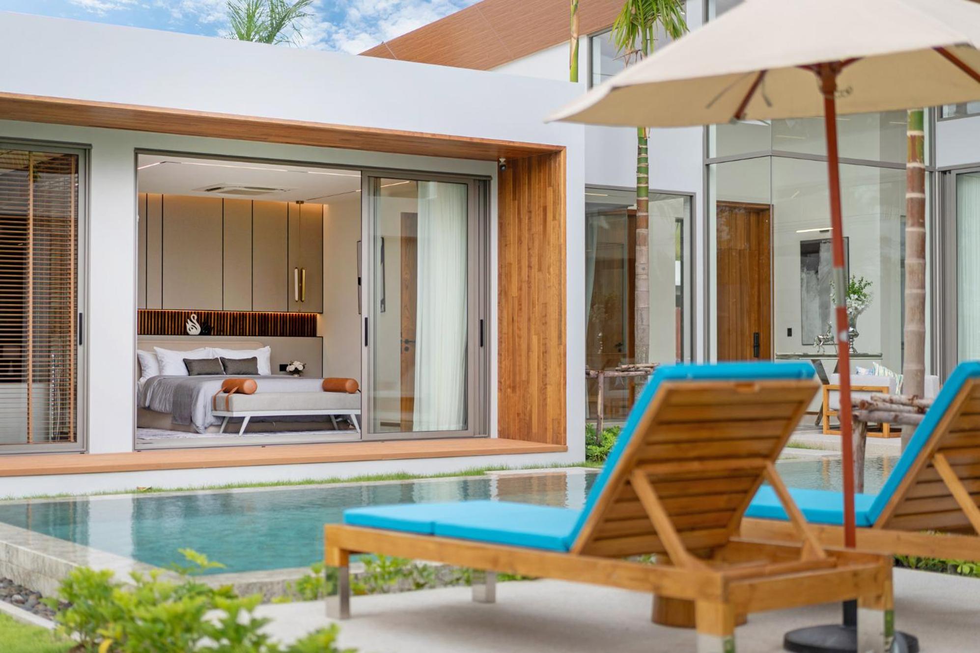 Modern 4BR Private Pool Villa near Bangtao Beach- Zenithy A2 by Warm Plus