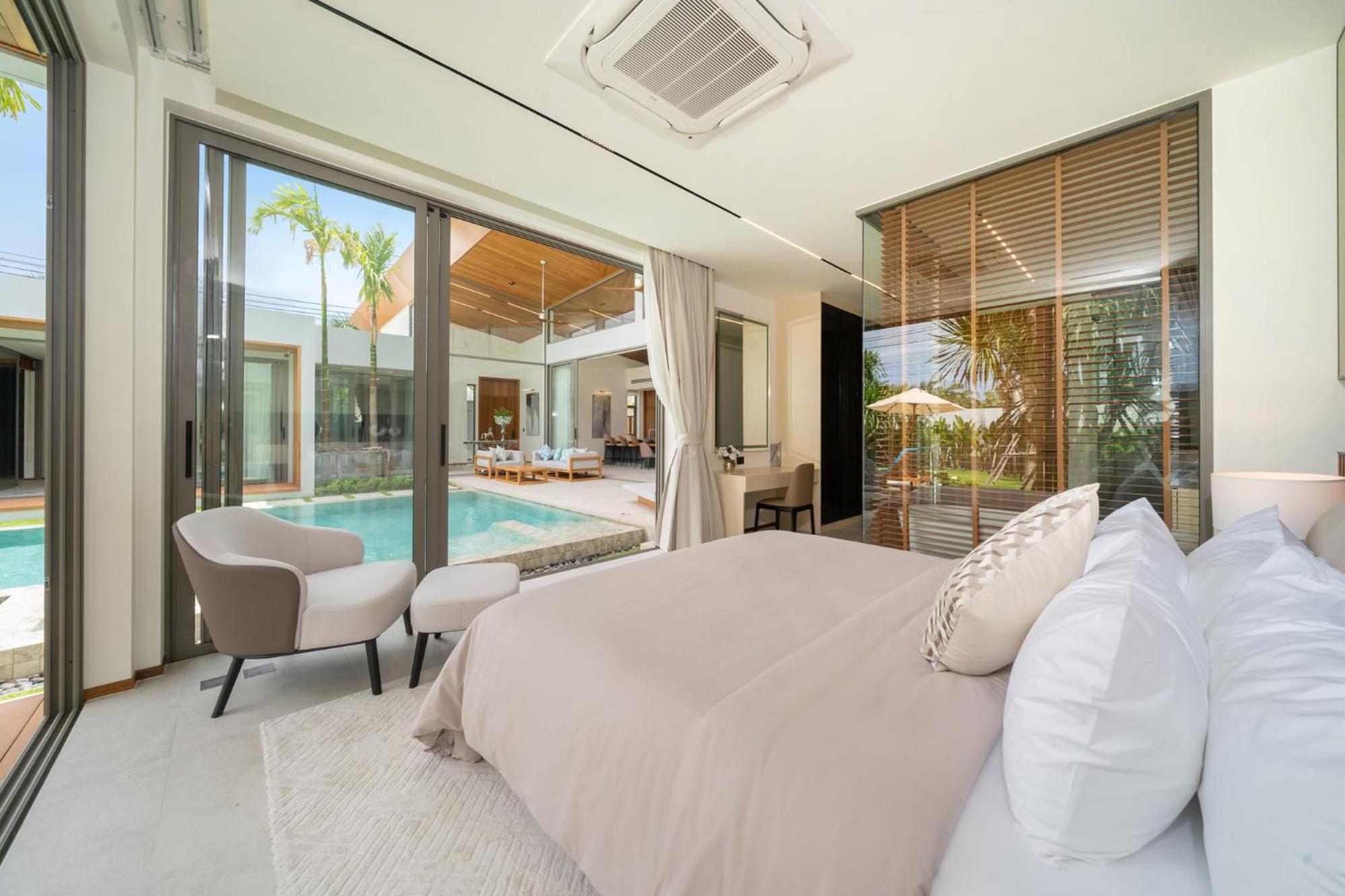 Modern 4BR Private Pool Villa near Bangtao Beach- Zenithy A2 by Warm Plus