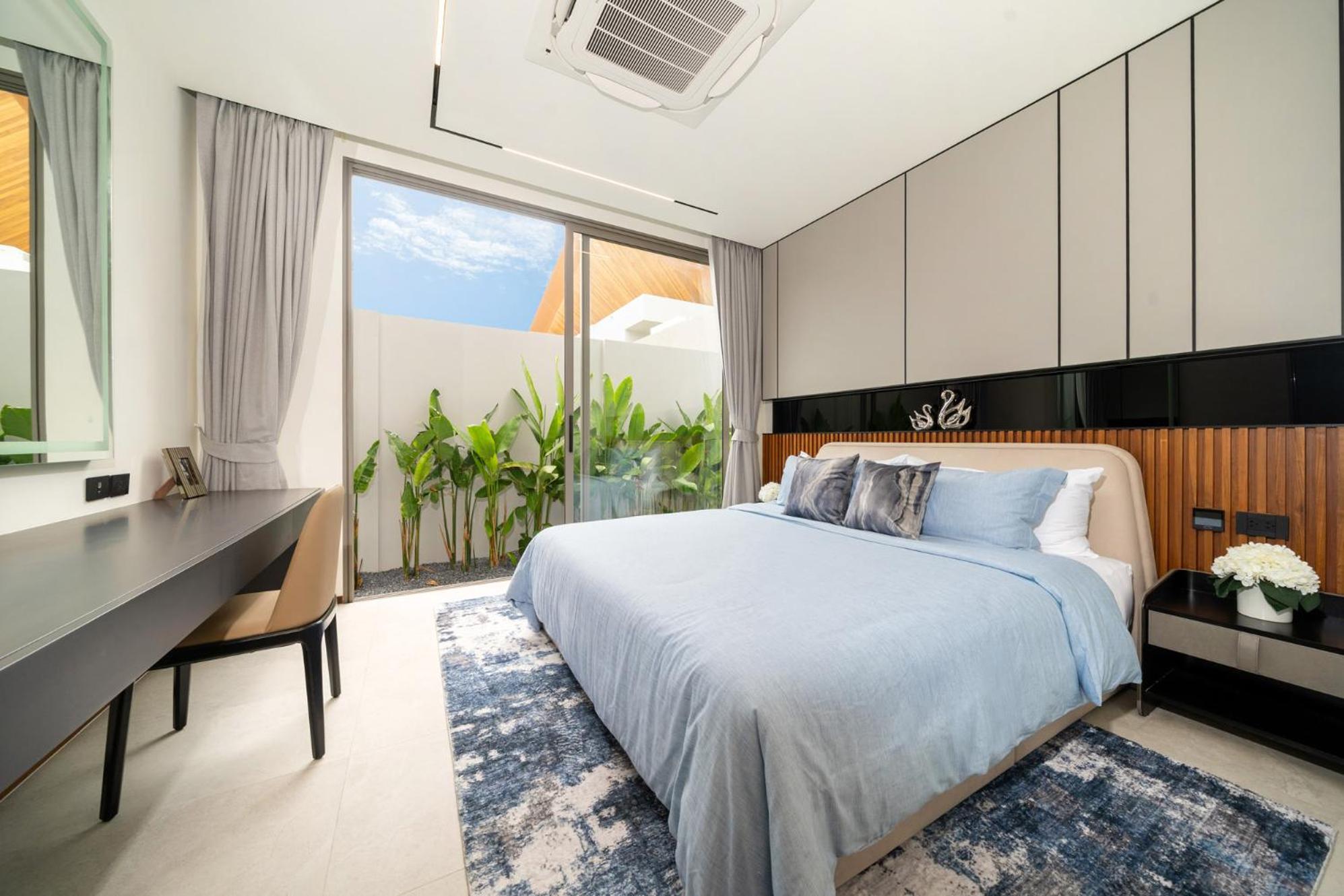 Modern 4BR Private Pool Villa near Bangtao Beach- Zenithy A2 by Warm Plus