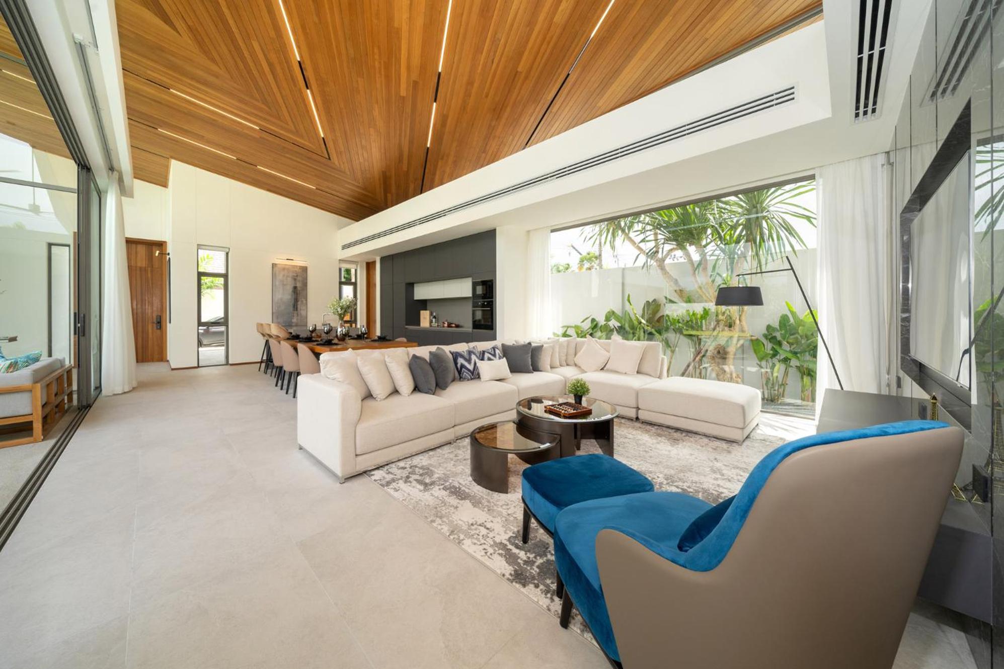 Modern 4BR Private Pool Villa near Bangtao Beach- Zenithy A2 by Warm Plus