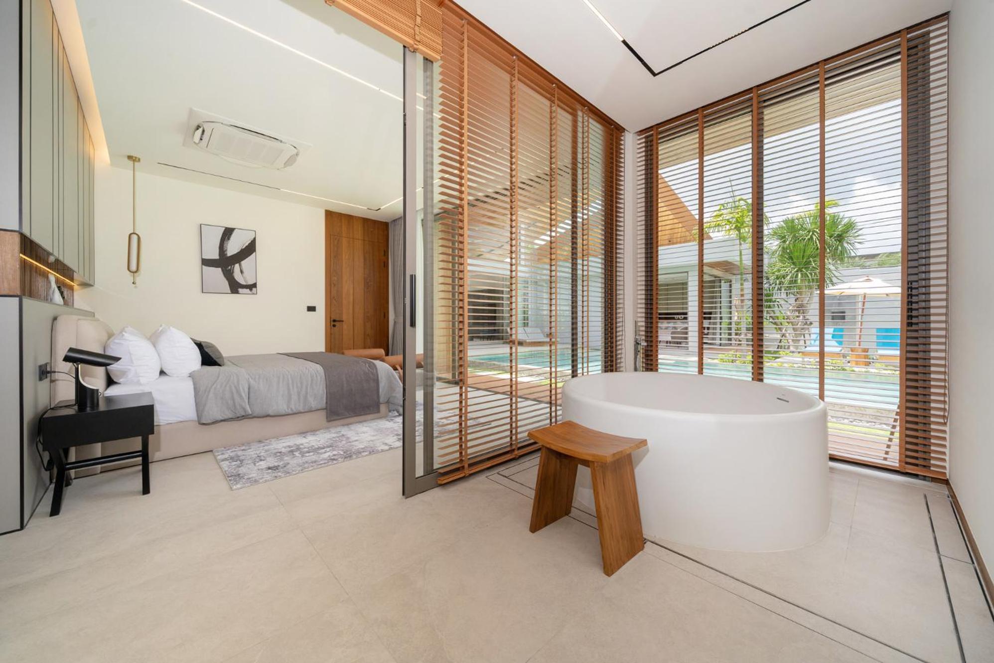 Modern 4BR Private Pool Villa near Bangtao Beach- Zenithy A2 by Warm Plus