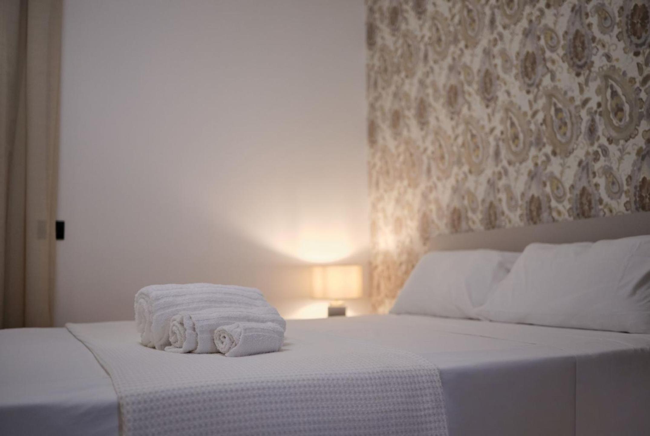 Antifemo - Cairoli Apartments