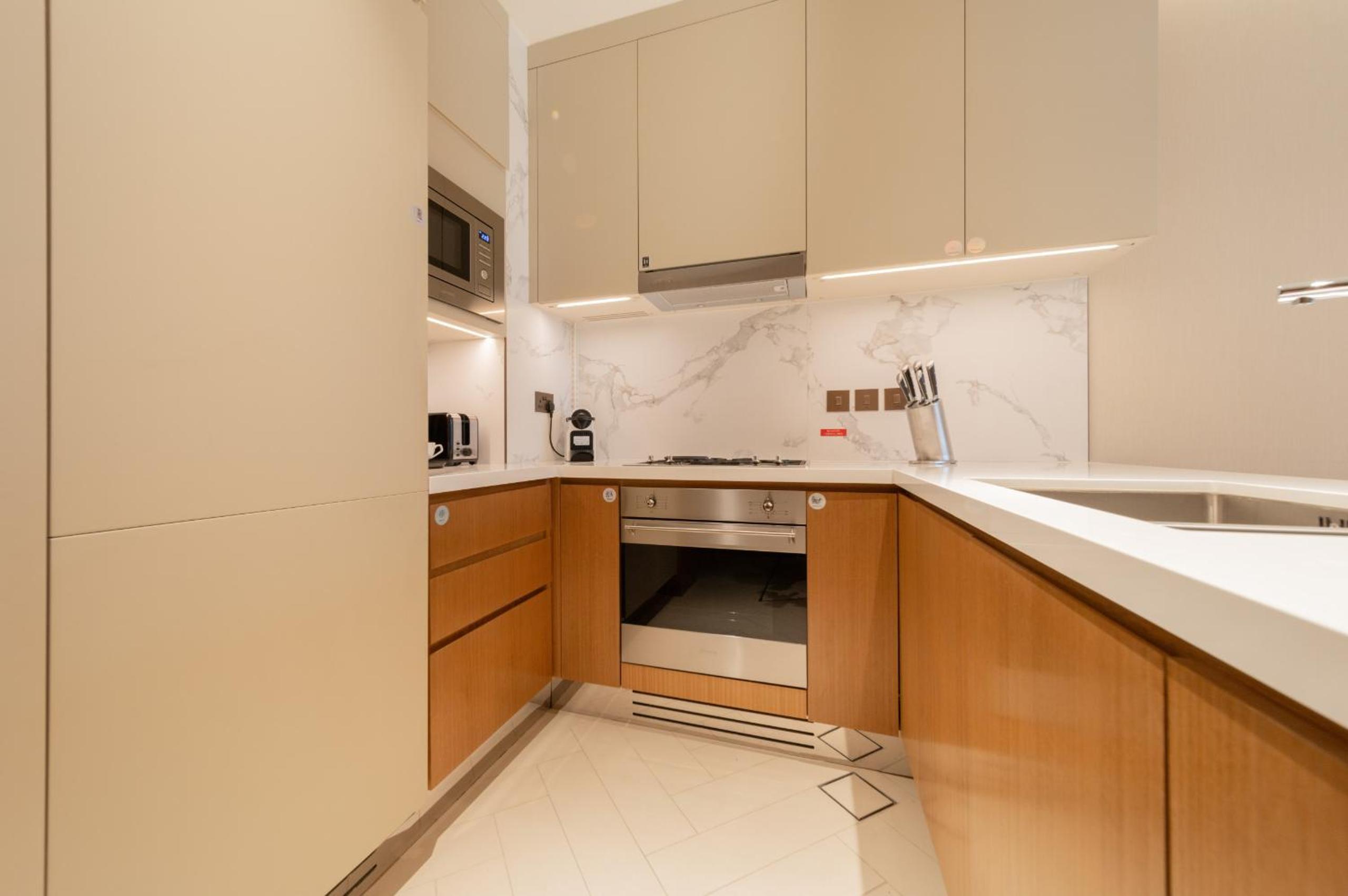 EDEN'S Homes & Villas - Address Opera District Residences