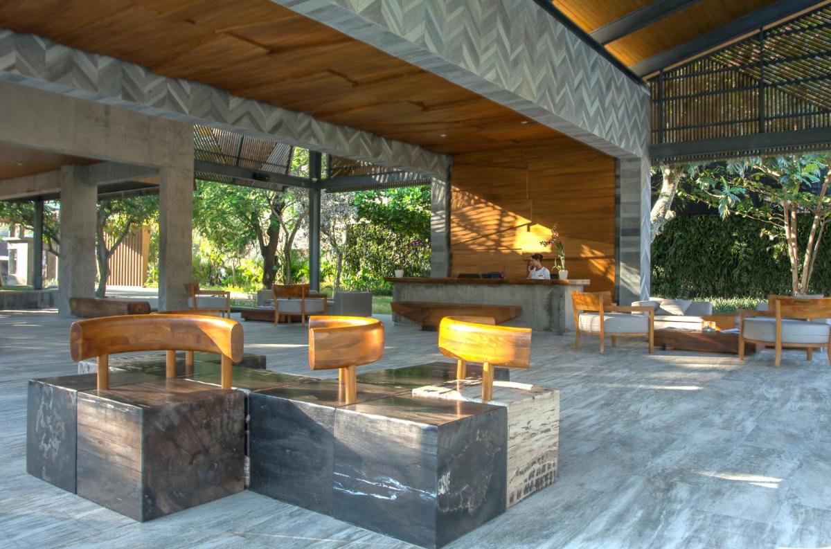 Katamaran Hotel & Resort Lombok 21
