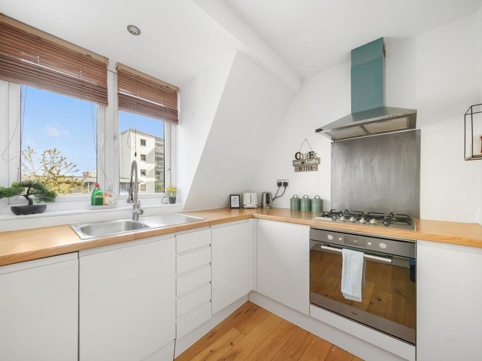 Stylish Studio Apartment in Haggerston - Pass the Keys