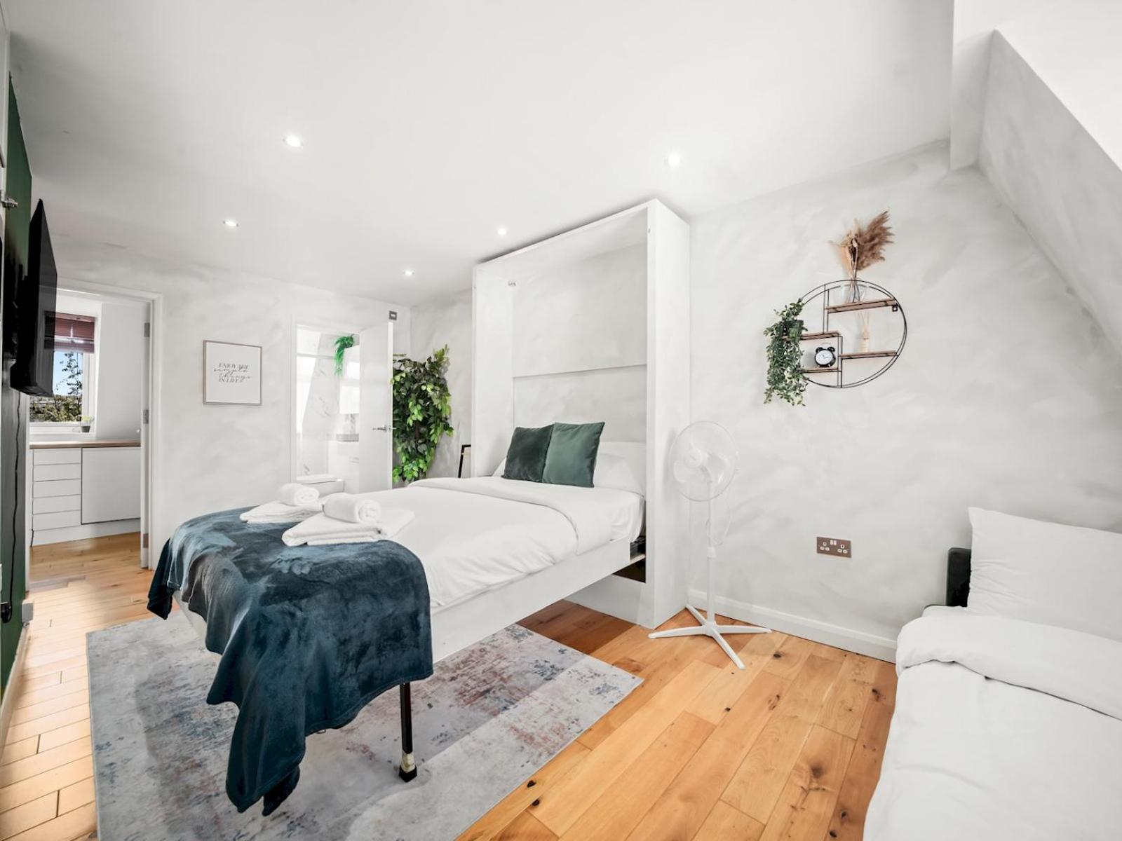 Stylish Studio Apartment in Haggerston - Pass the Keys