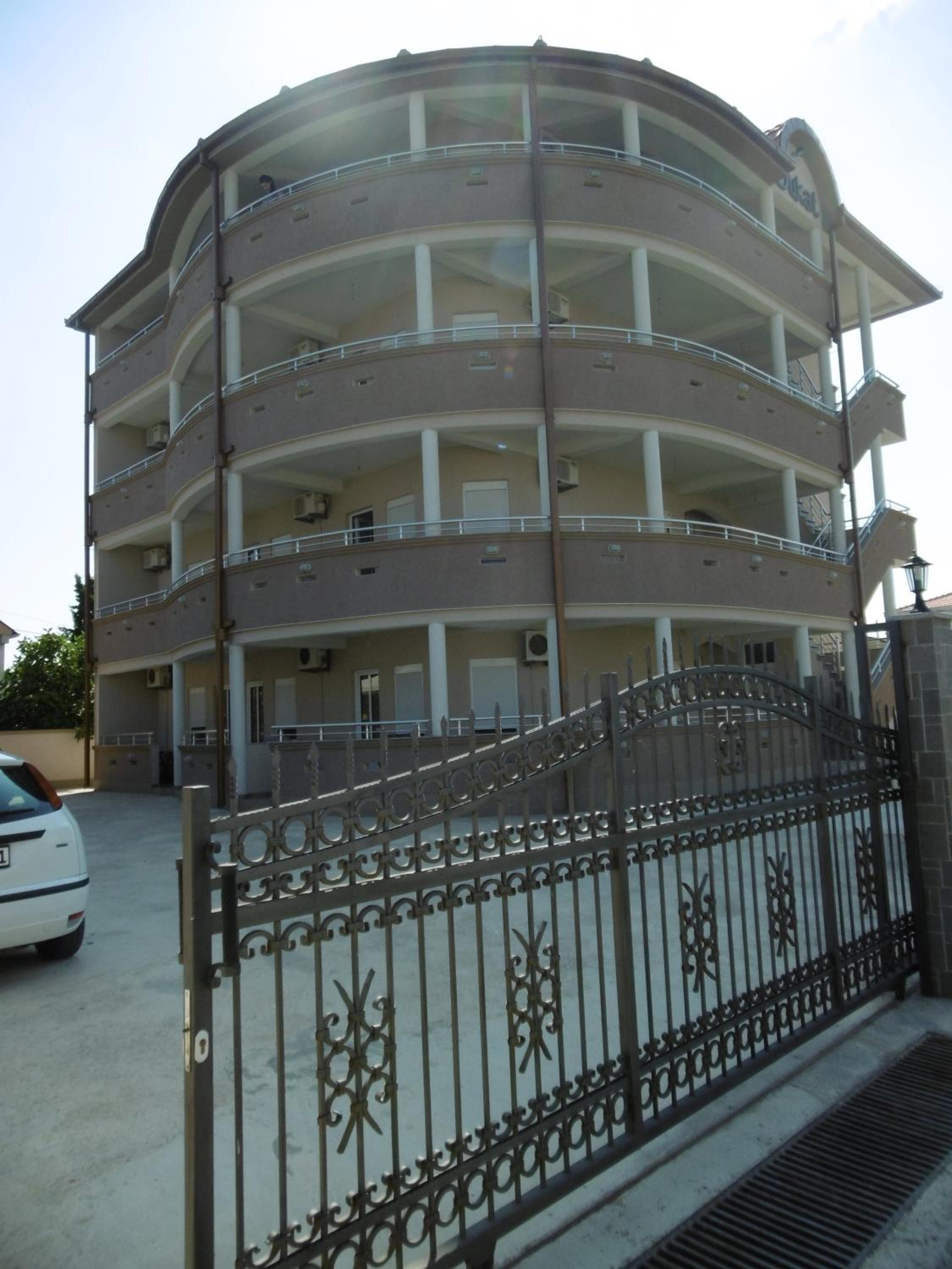 Apartments Dukat