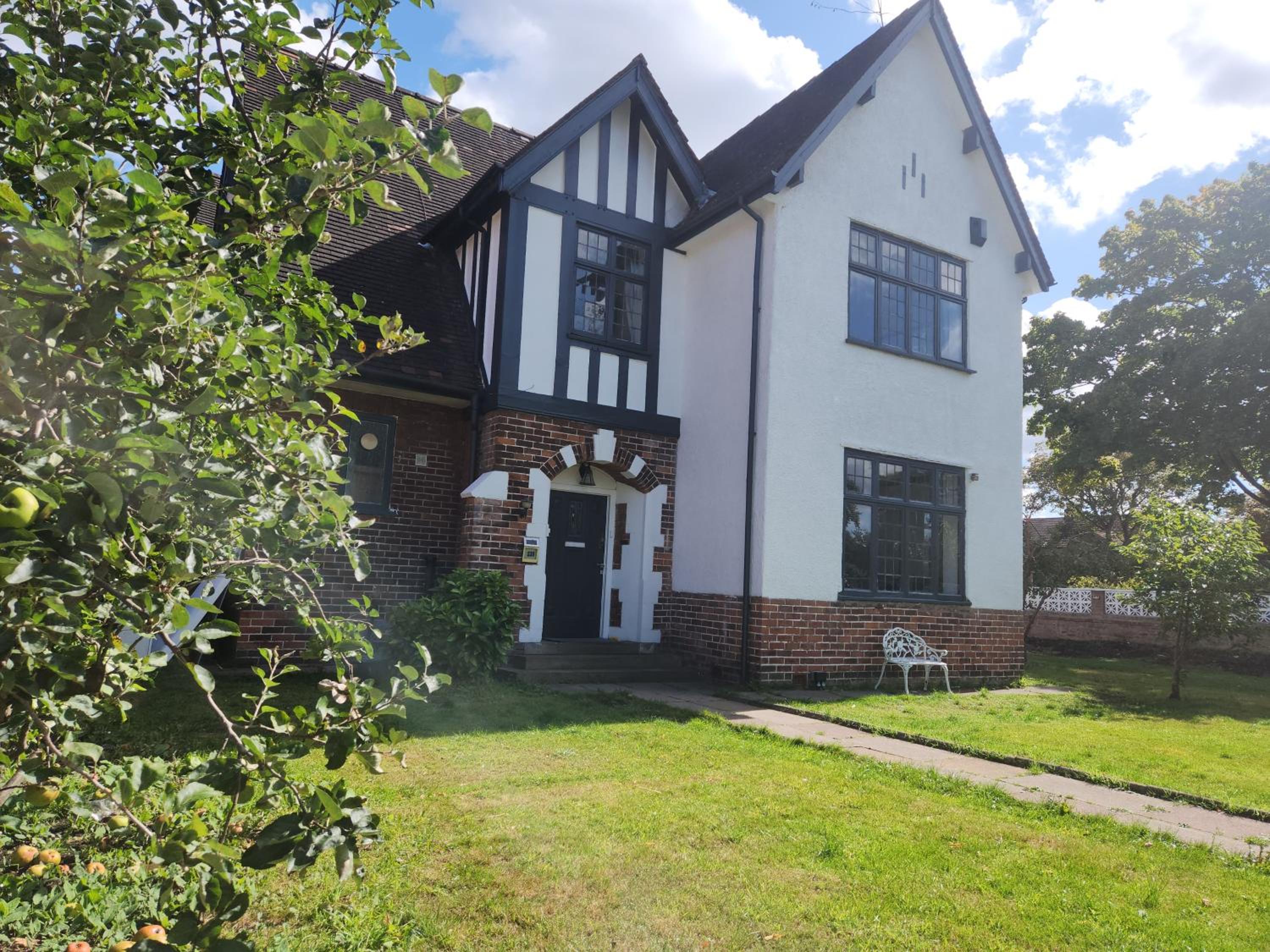Luxury Cottage Stay Rooms Free Wifi Old Trafford Manchester