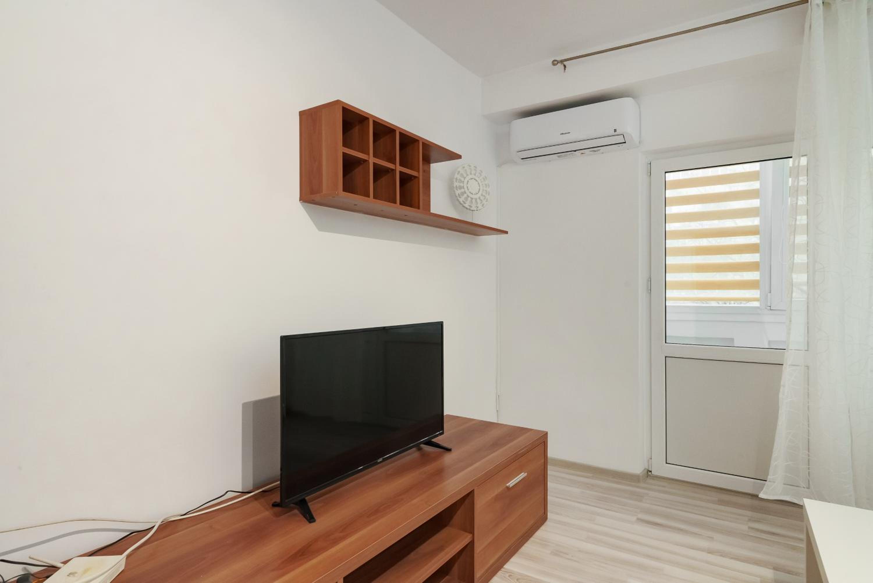 Bright Studio Close to Alba Iulia Square with WiFi