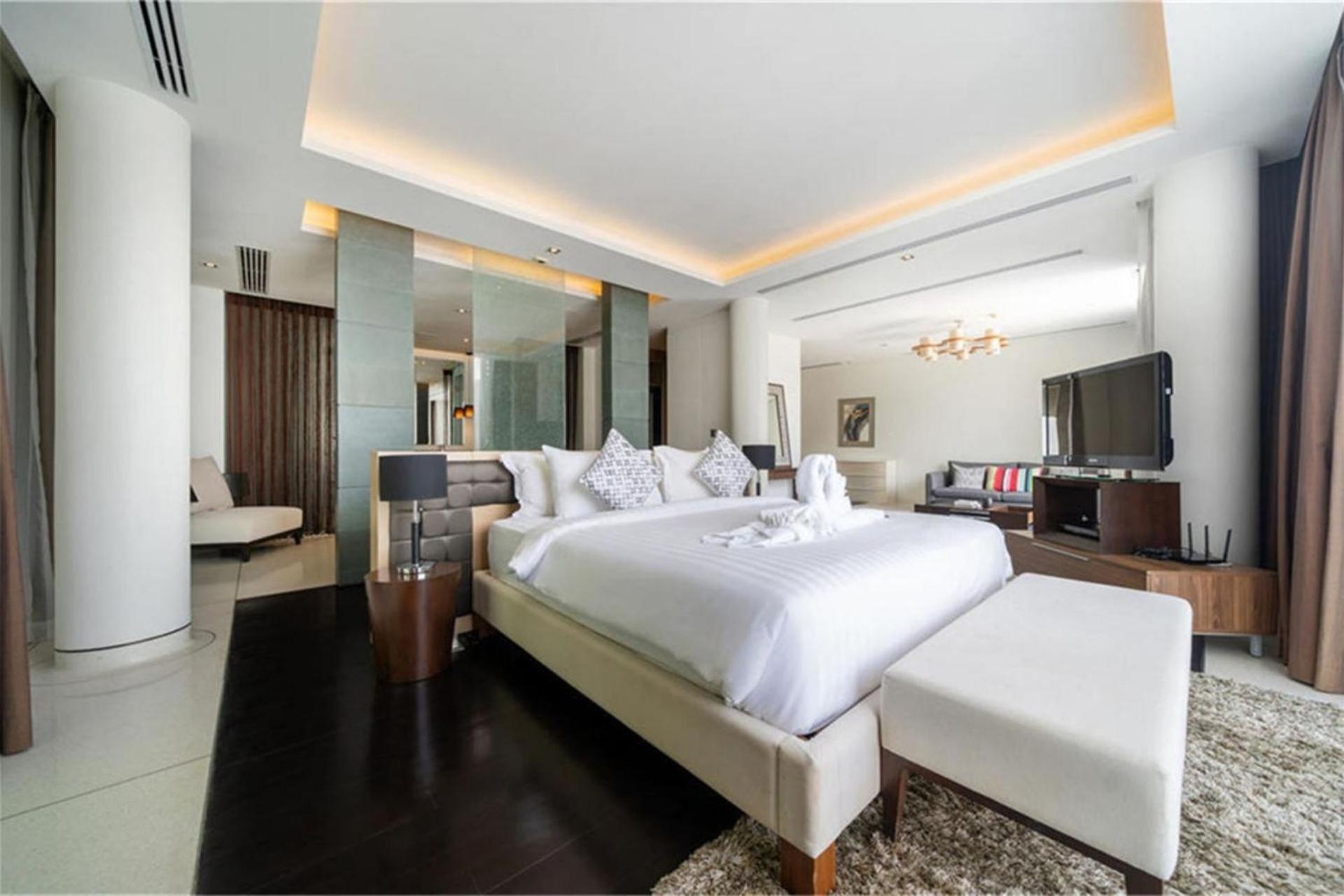 Villa Elegance Luxury Ocean View Pool Villa with Breakfas & Daily Maid Service