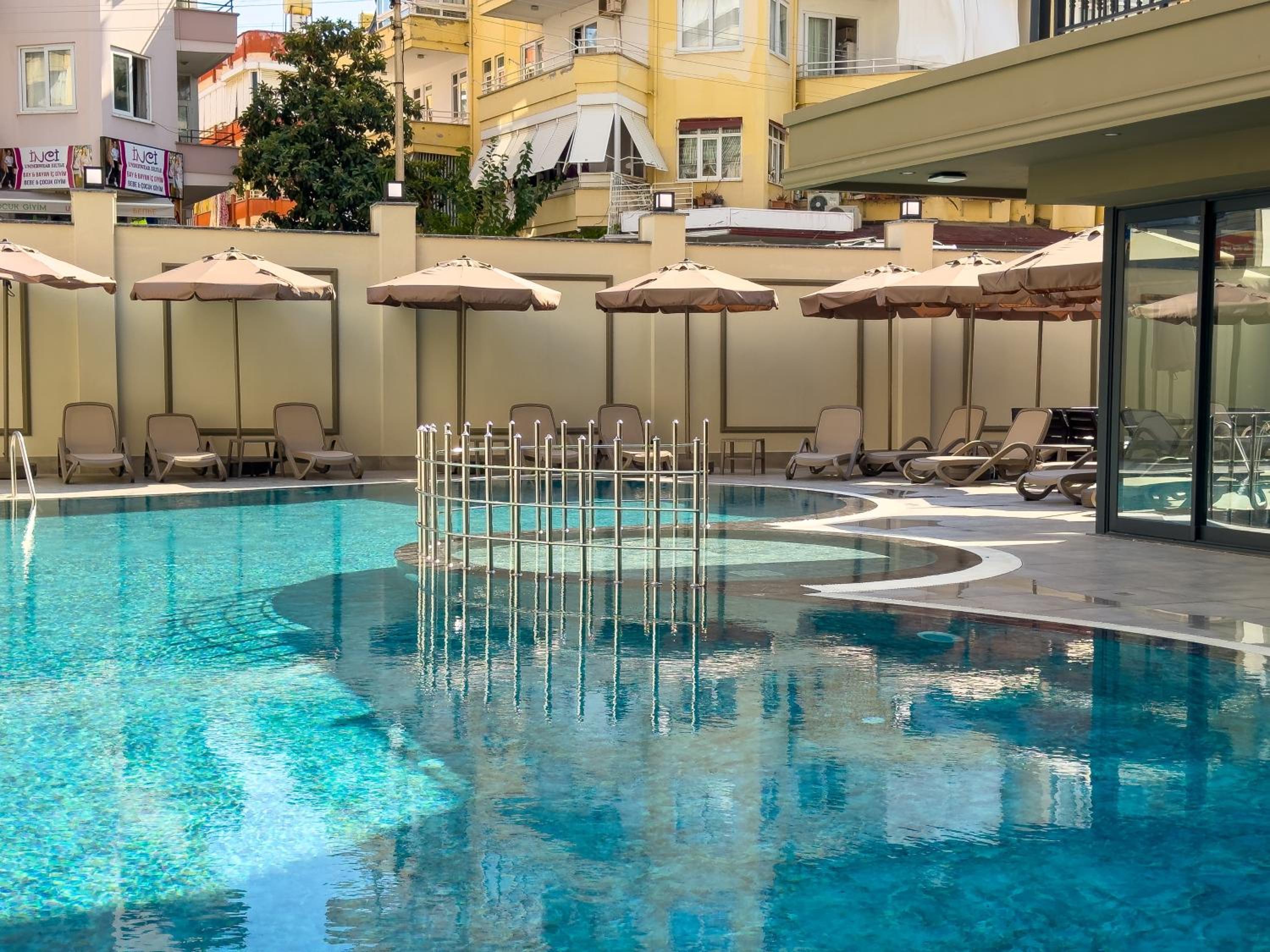 Qoople Elite 4 Elize apartments Premium location near Kleopatra