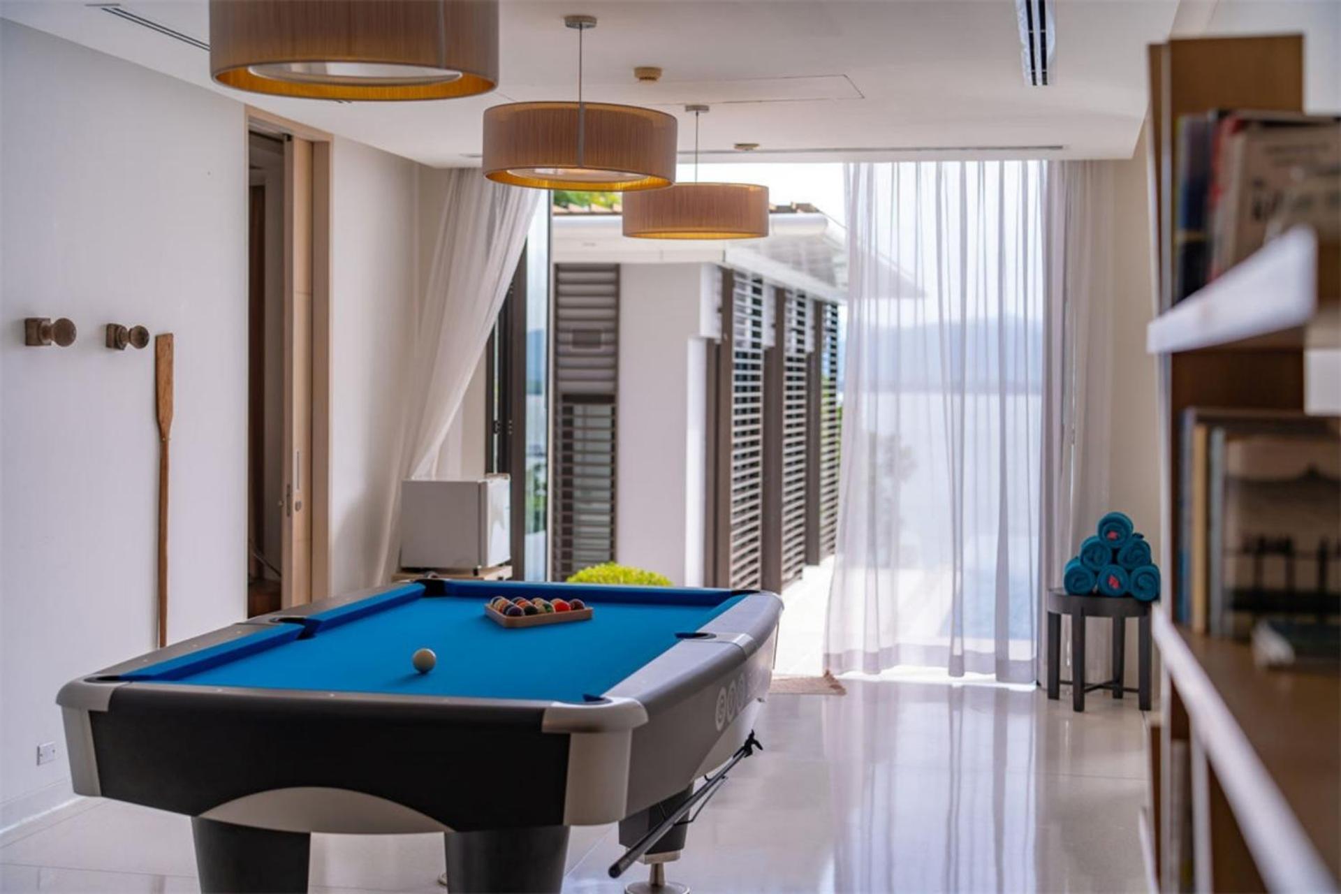 Villa Elegance Luxury Ocean View Pool Villa with Breakfas & Daily Maid Service