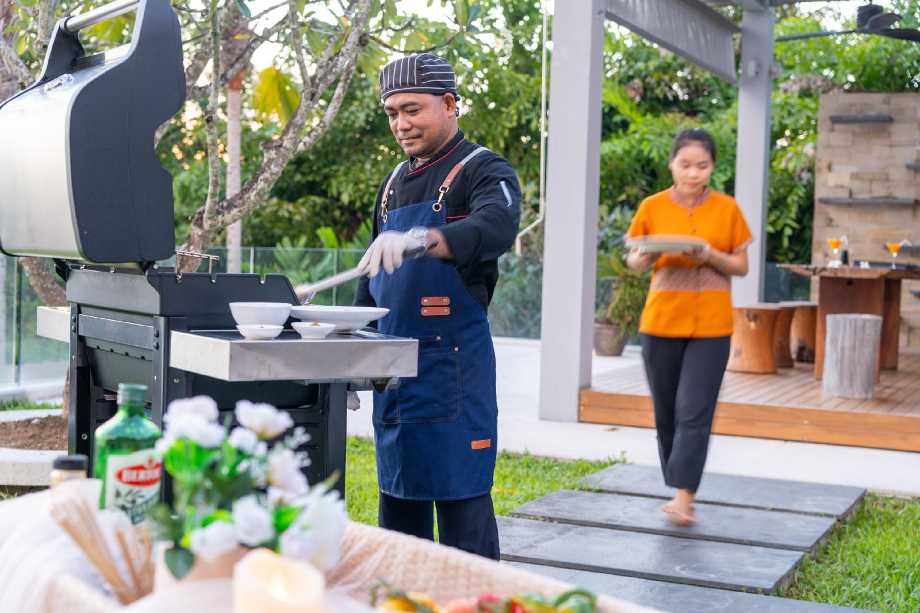 Villa Elegance Luxury Ocean View Pool Villa with Breakfas & Daily Maid Service
