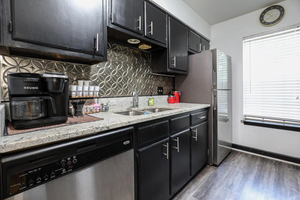 Cheerful Hot Springs Village Condo