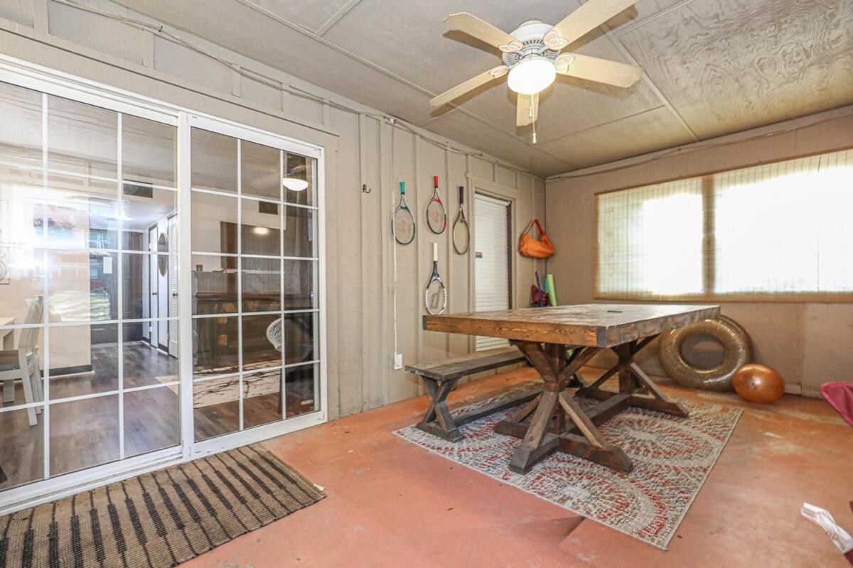 Cheerful Hot Springs Village Condo
