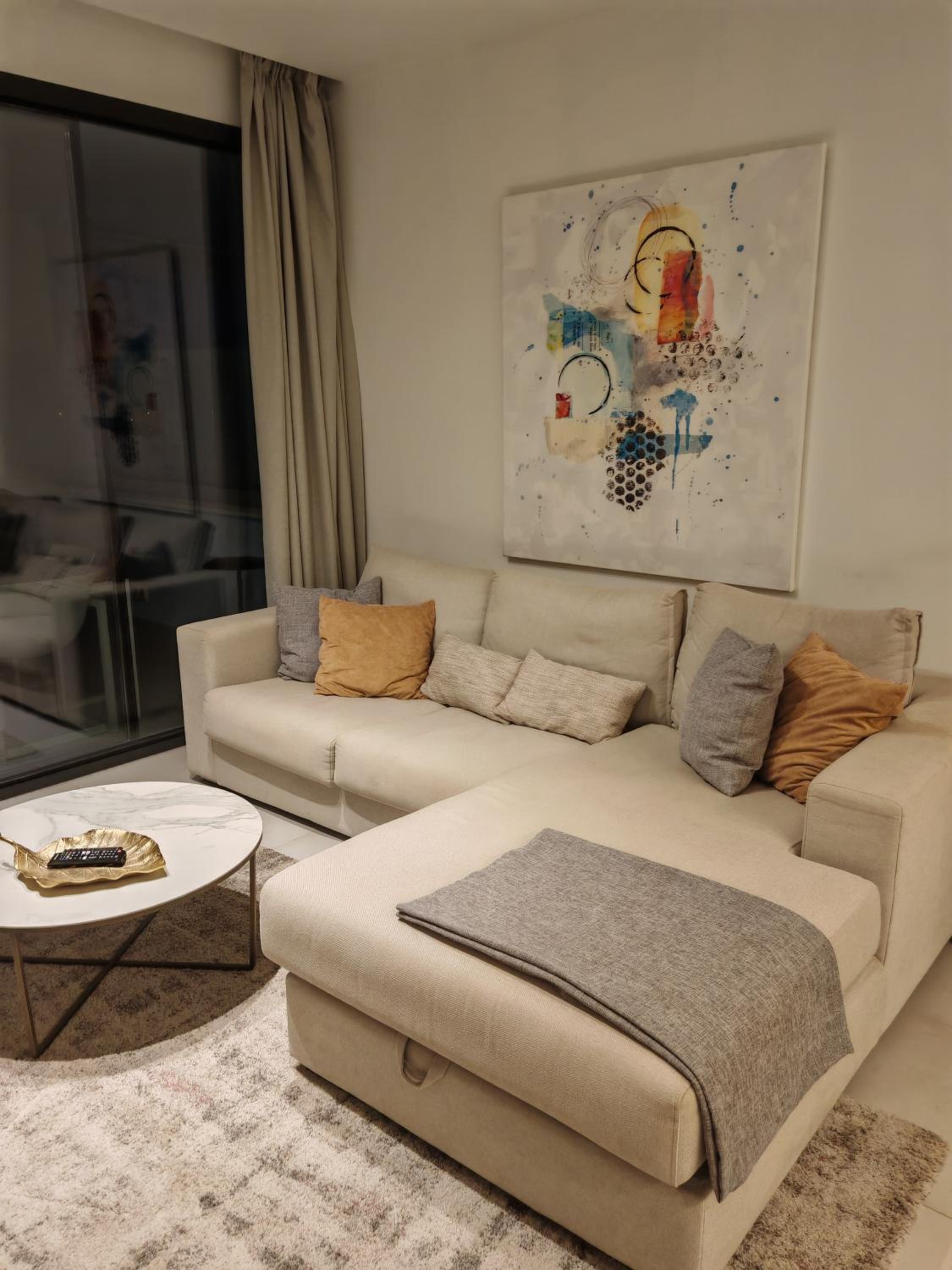Luxury apartment with sea view and private pool at Santa Barbara Heights