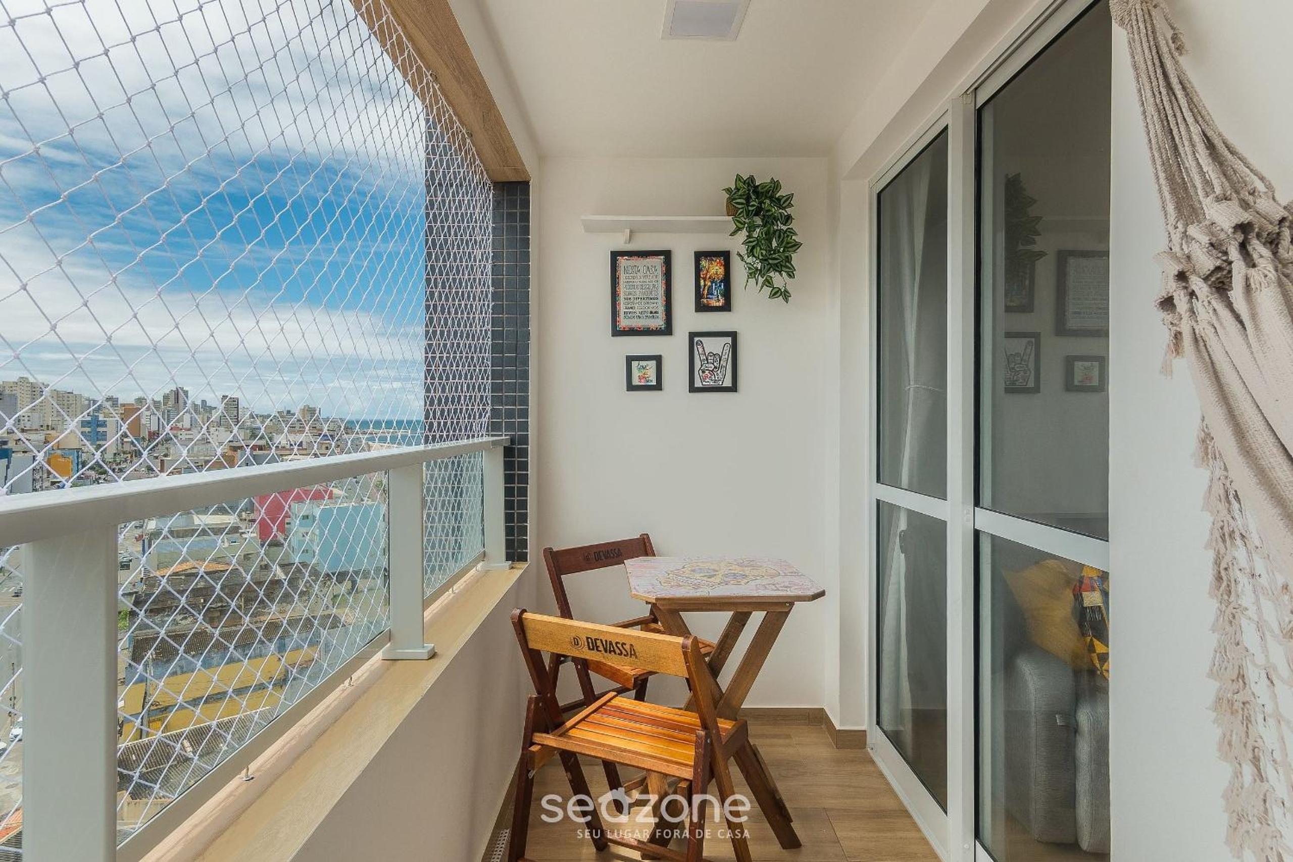 Condo. w/ Pool and Gym 70 m from the Beach - SMA