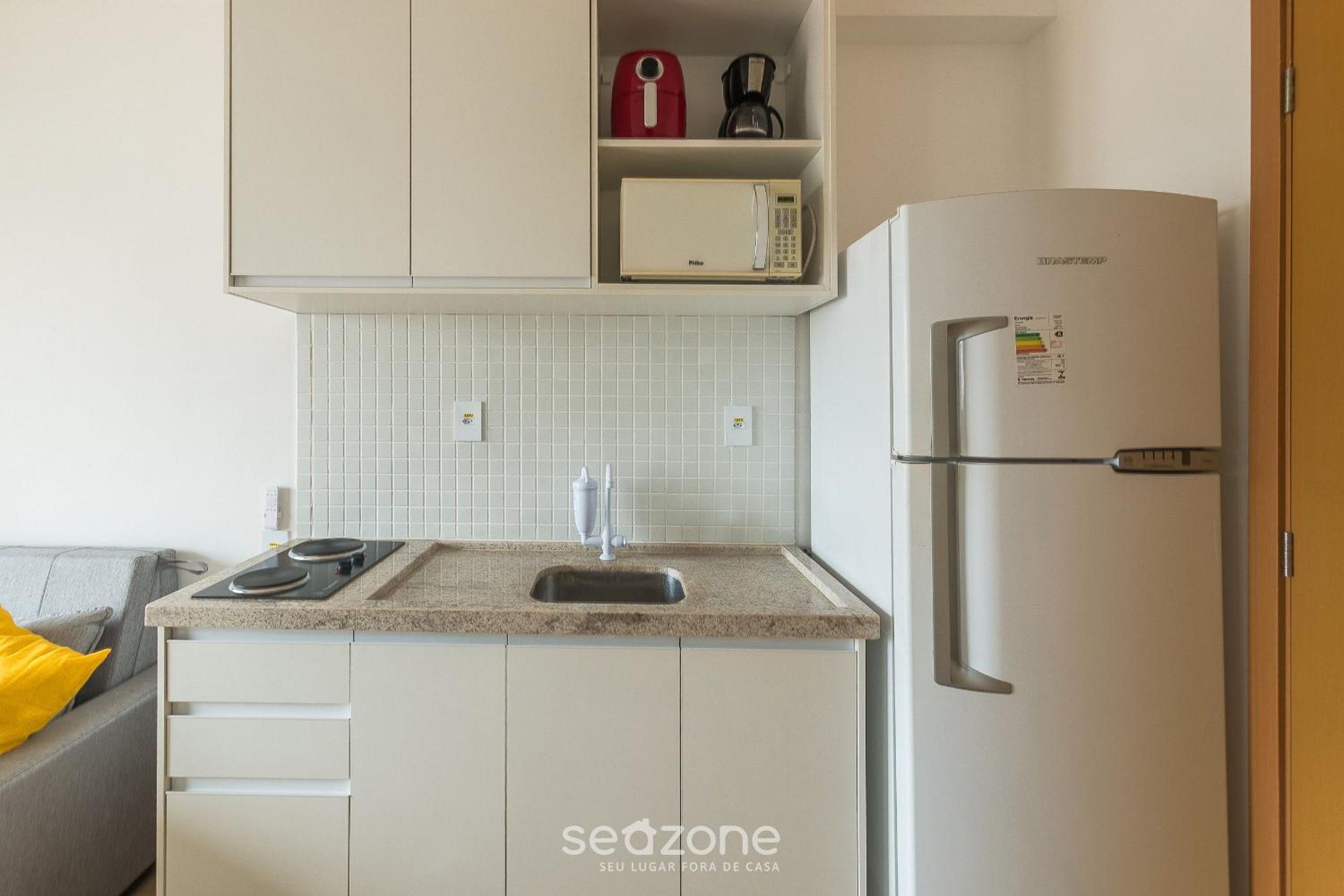 Condo. w/ Pool and Gym 70 m from the Beach - SMA