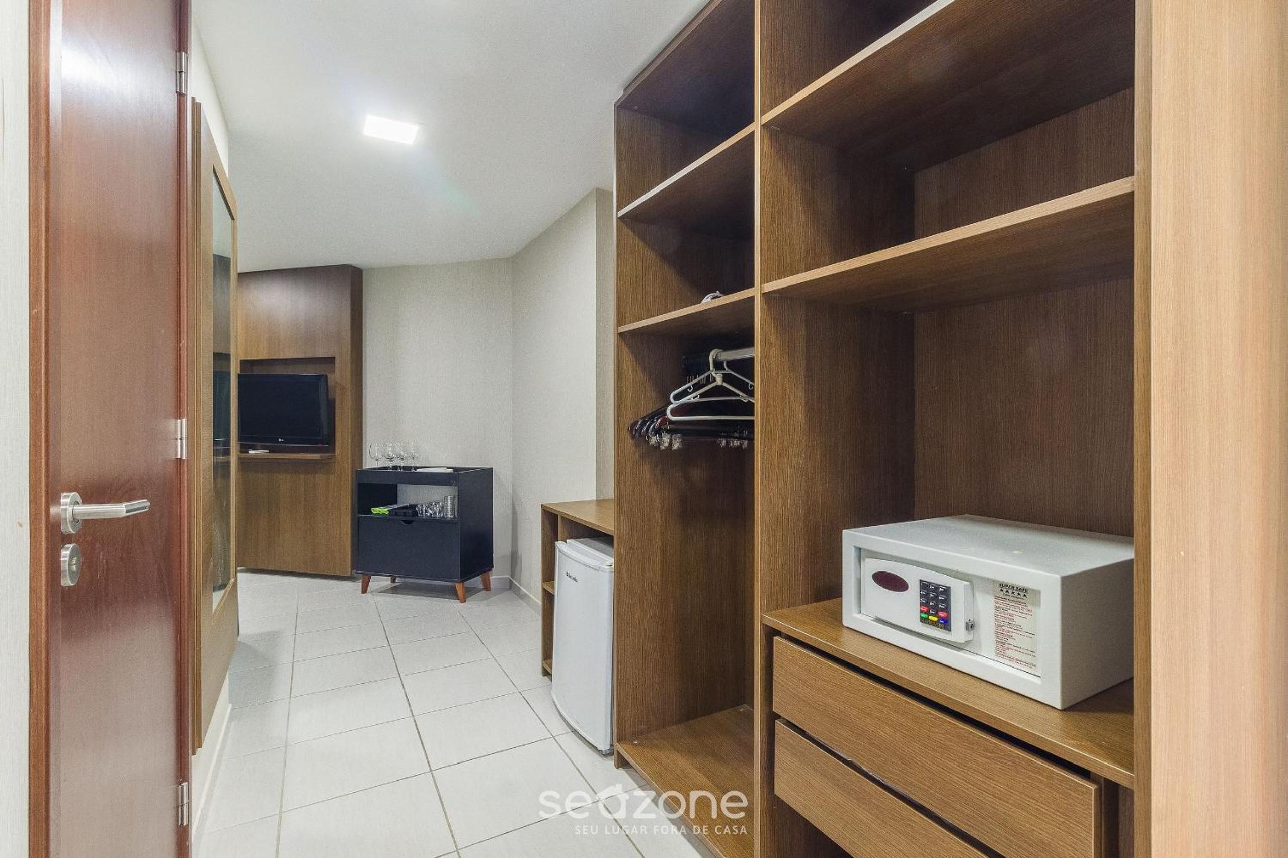 Modern Studio with Ocean View in Recife BCI1603