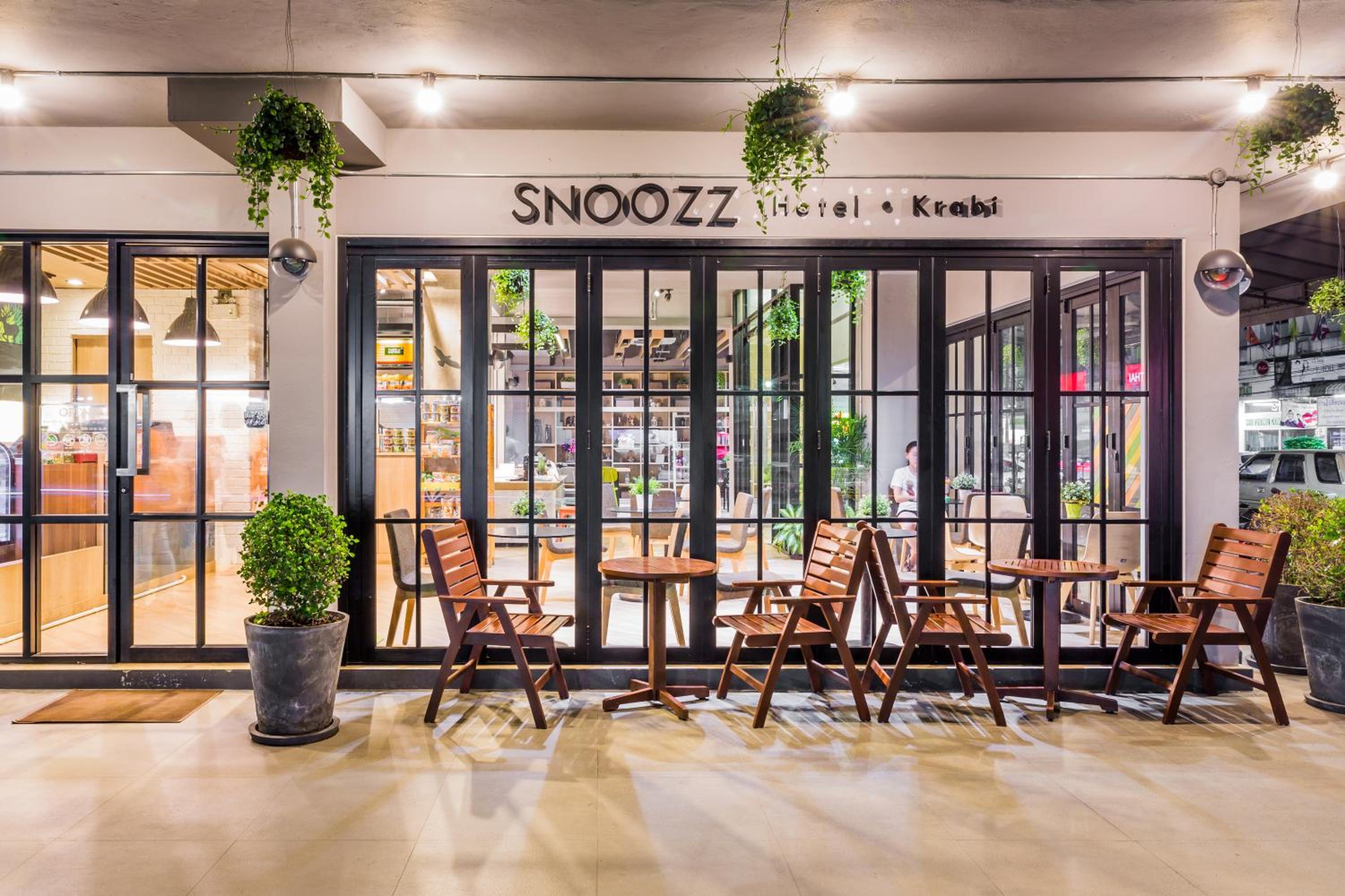 Snoozz Hotel Krabi view 5