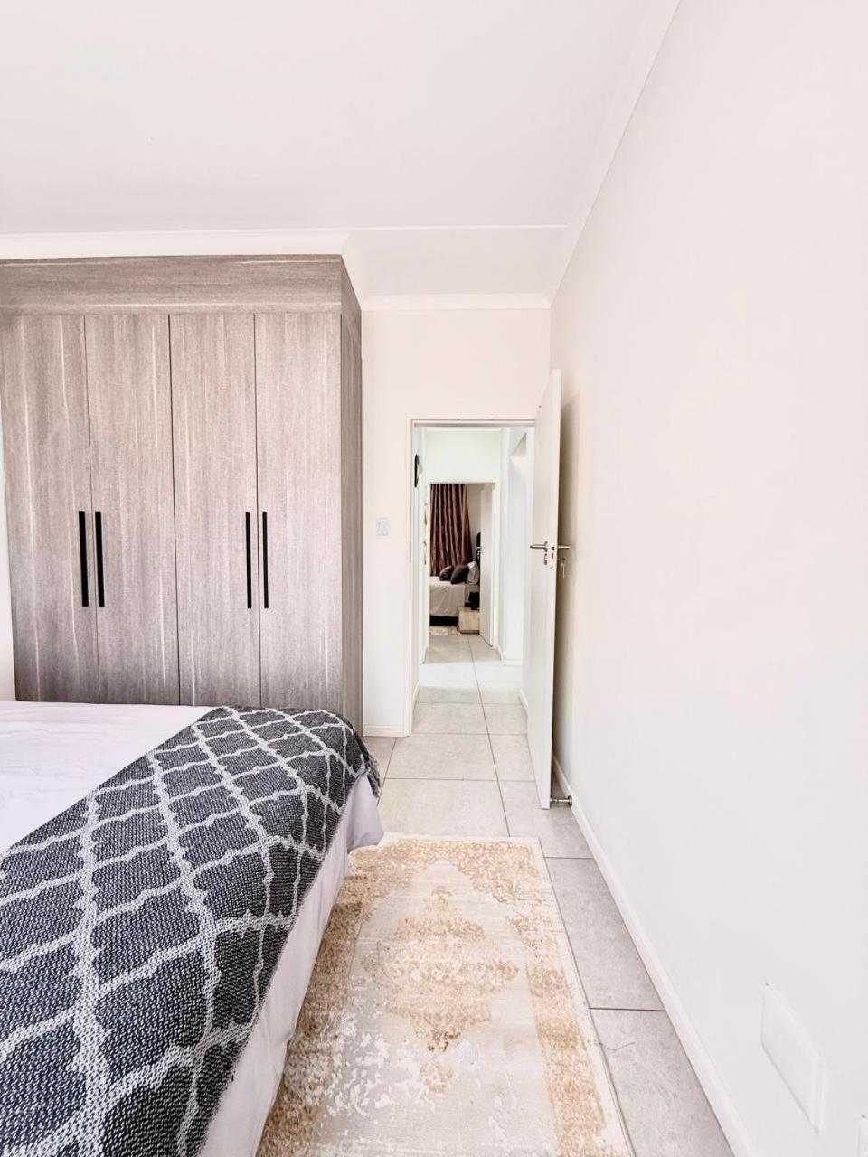 The Aura 344 Swimming pool & gym-work or play