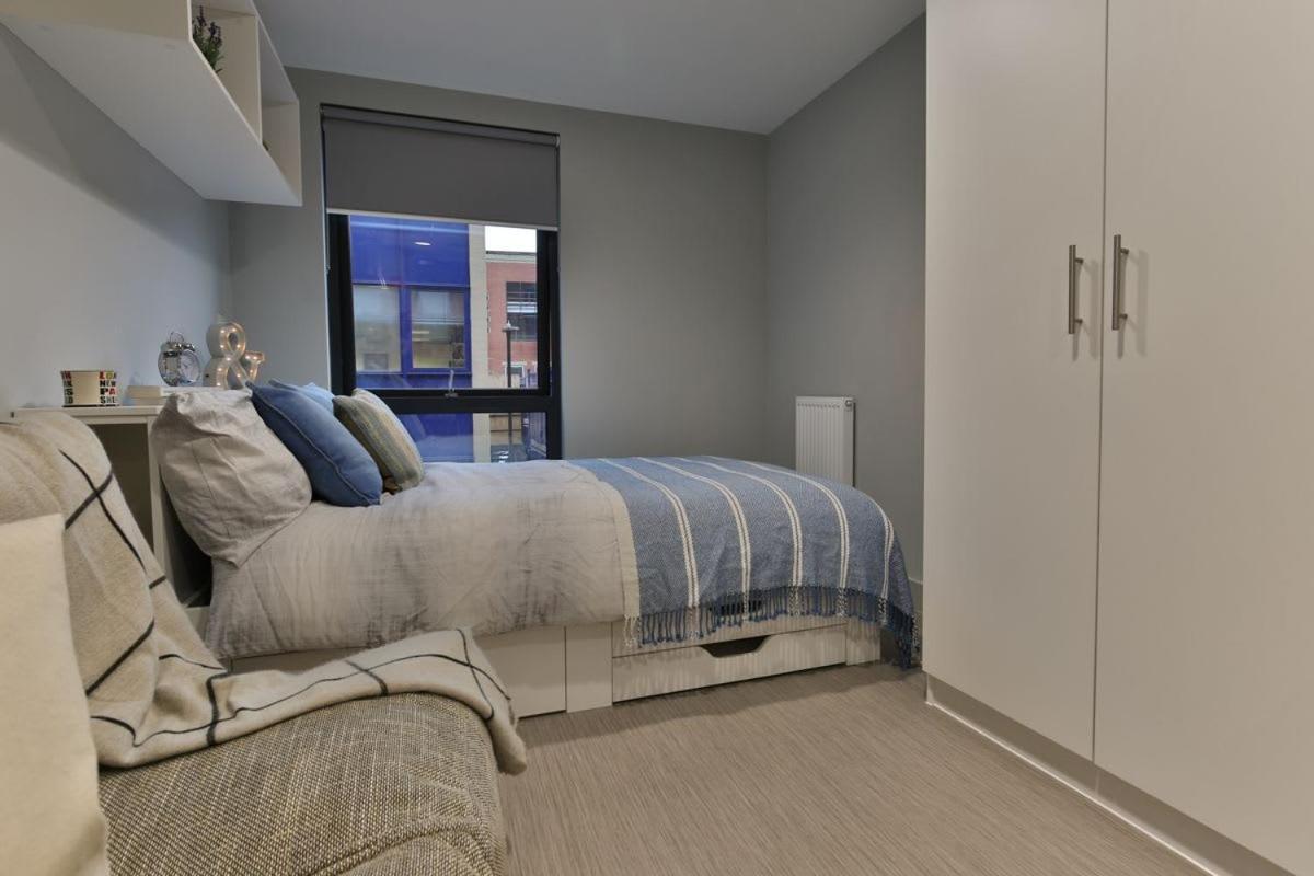 For Students Only - Portobello House in Sheffield
