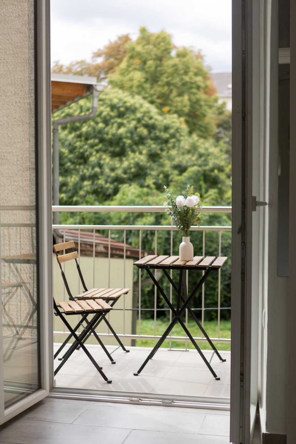 Bright City Apartment