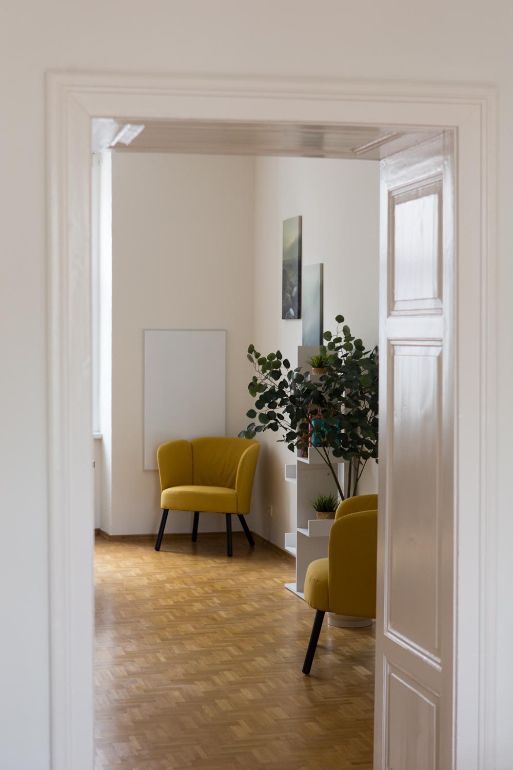 Bright City Apartment