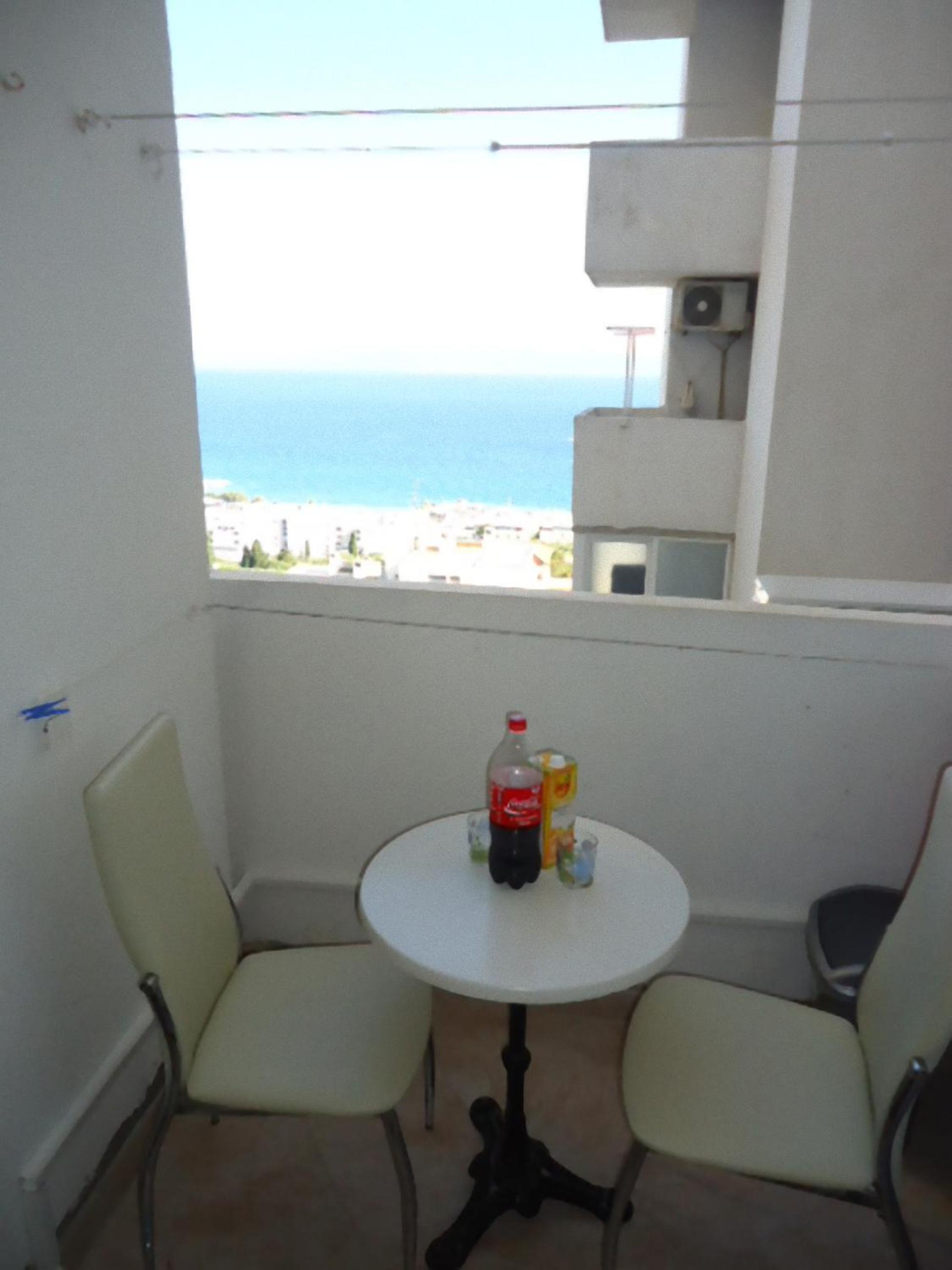 Studio Apartment Ema