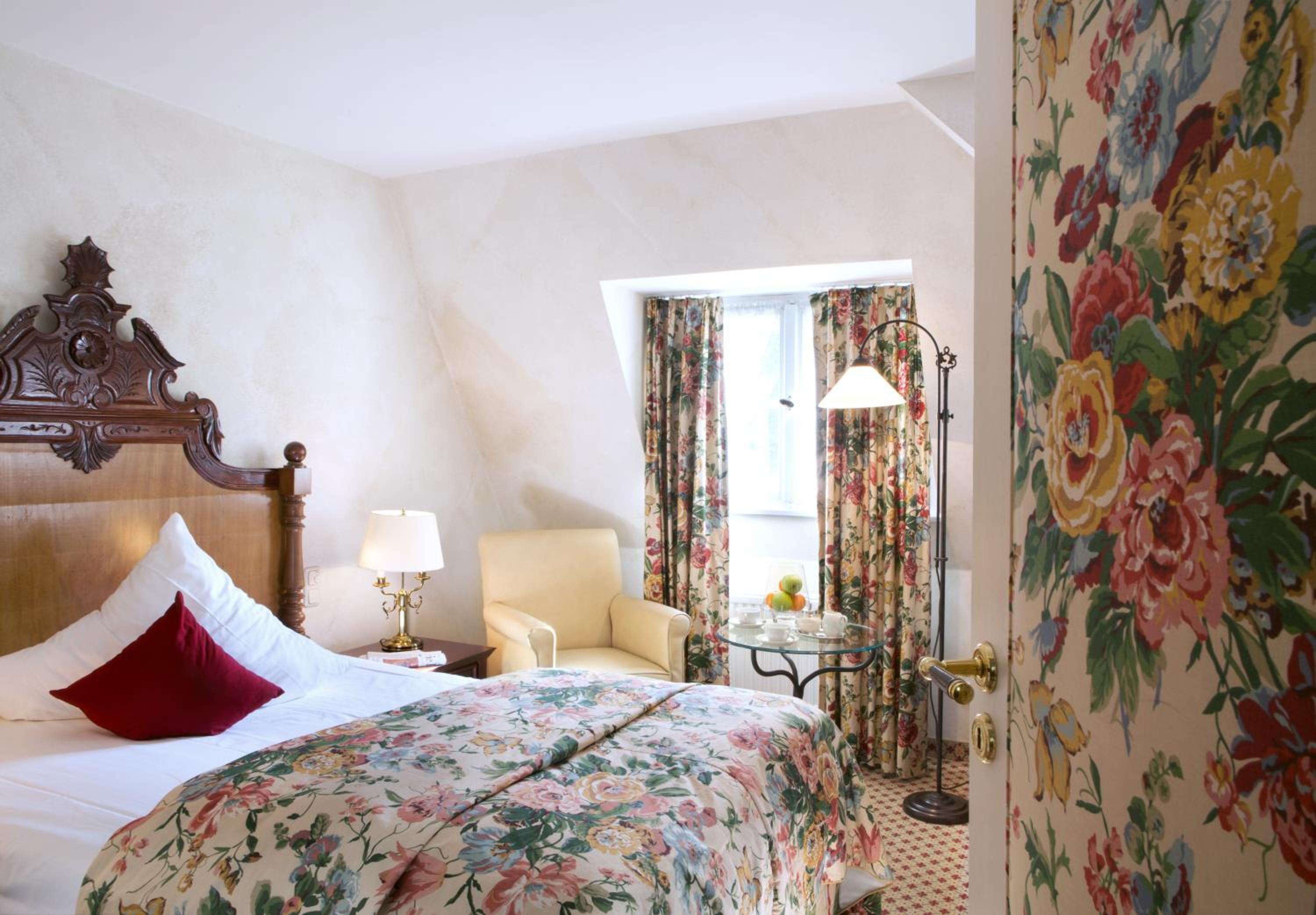 Romantik Hotel Jagdhaus Waldidyll - Property Image 2