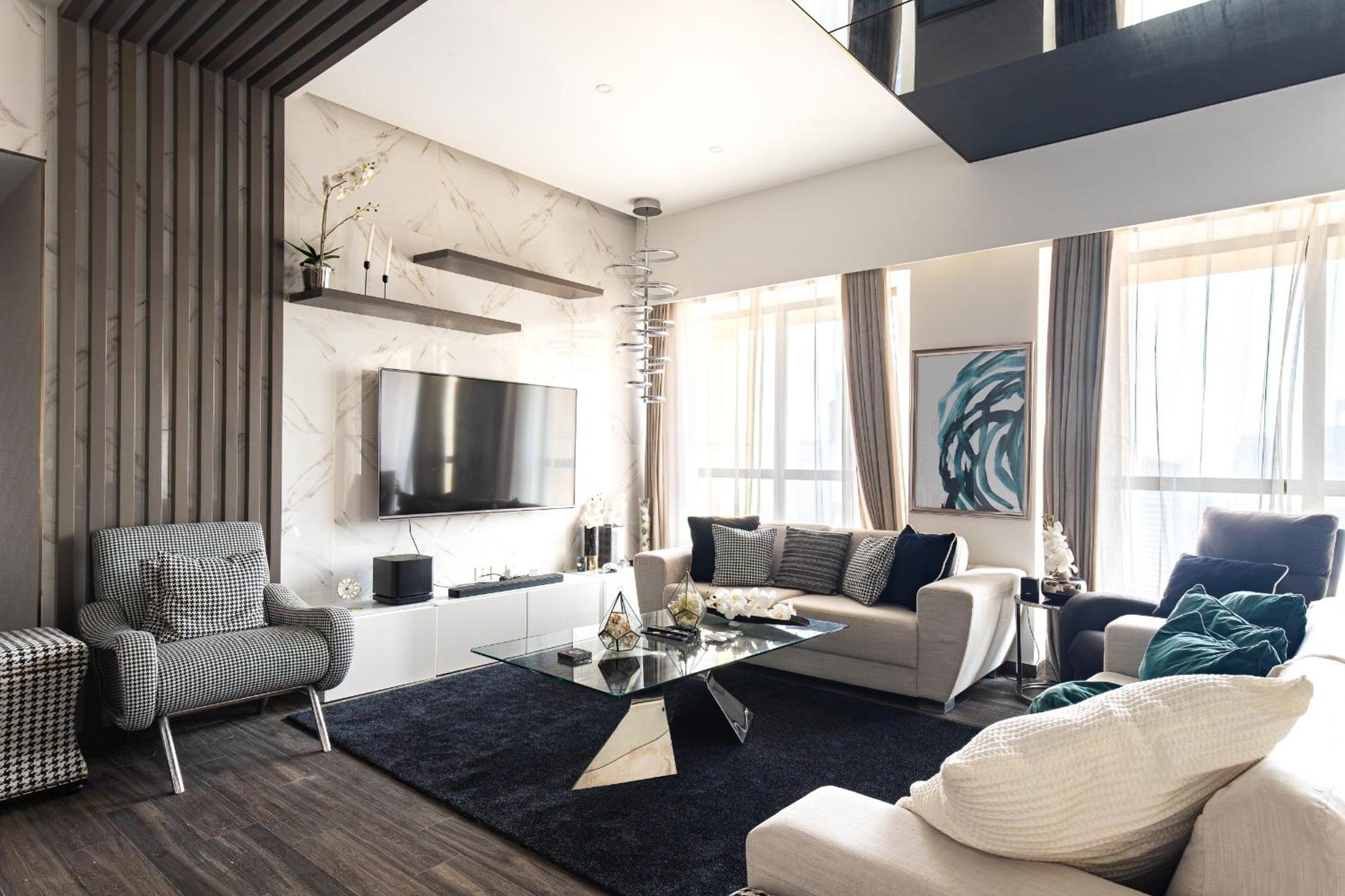 Simply Comfort Vacation Homes Rental Lux Penthouse 4BR Apartment with Iconic Marina Views in Sadaf2 JBR