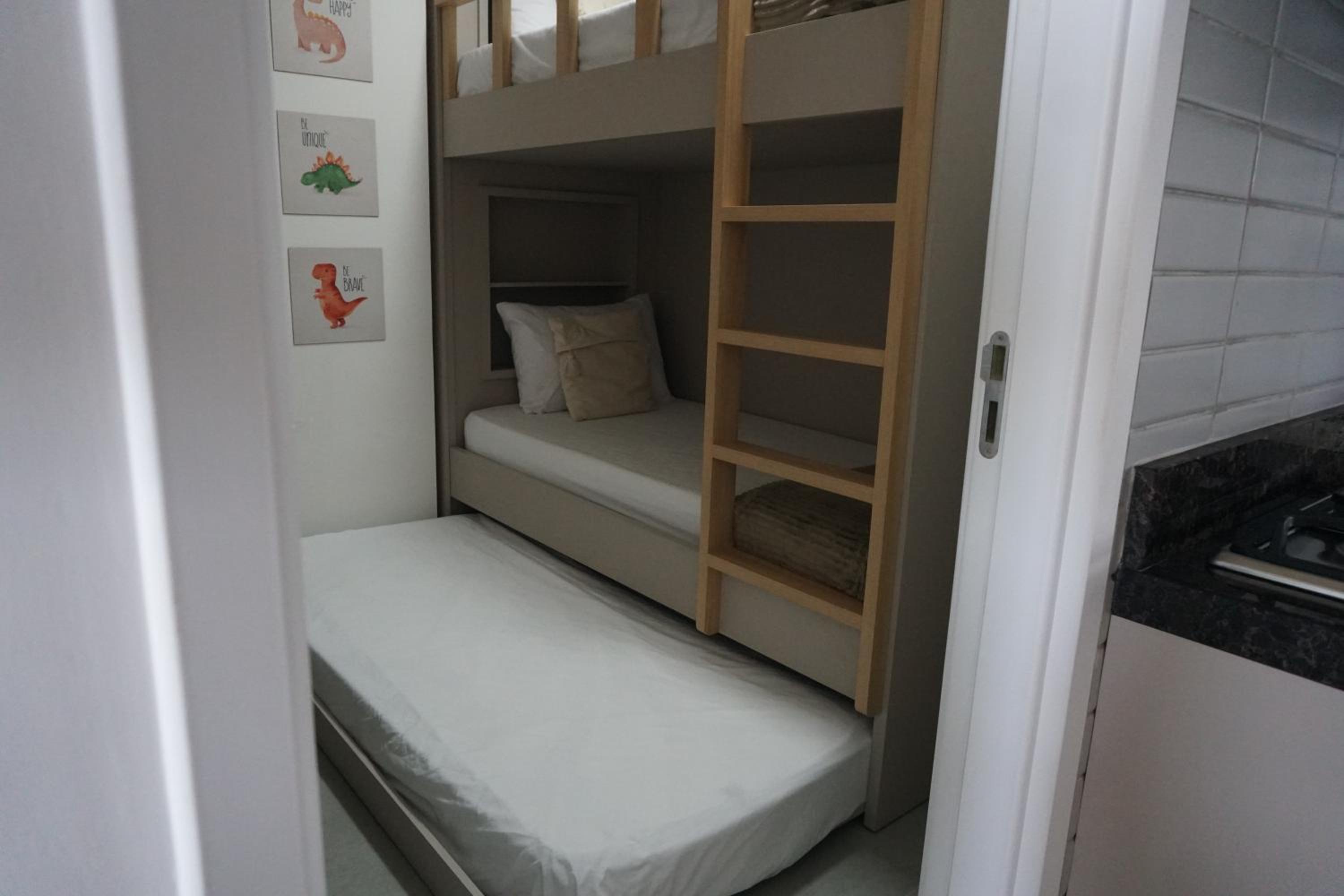 Premium Central 4mim a pé da praia flat completo climatizado
