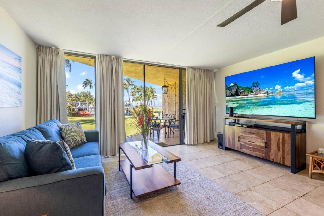 Maui Sunset Getaway Pool with Ocean View