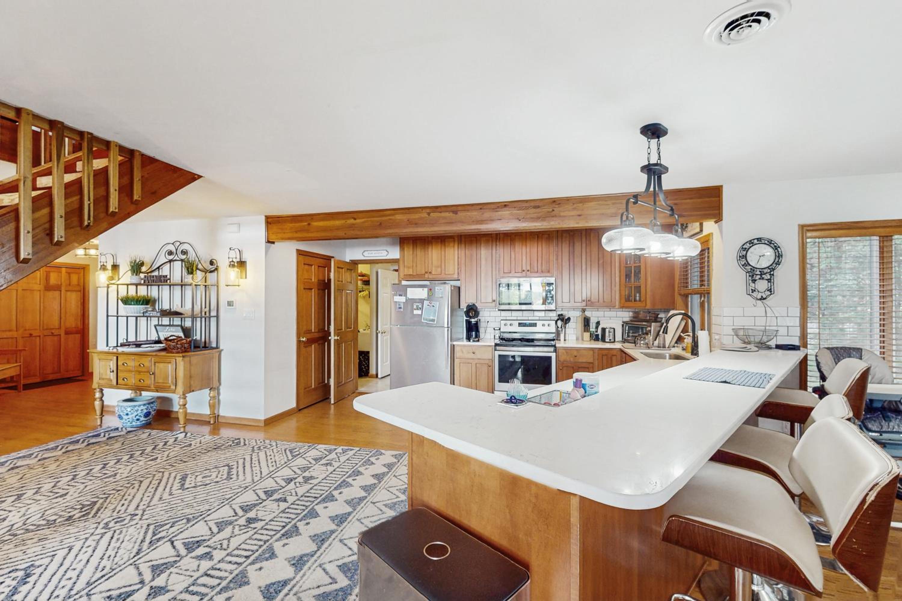 Beach and Dock! Group-Friendly Albrightsville Gem