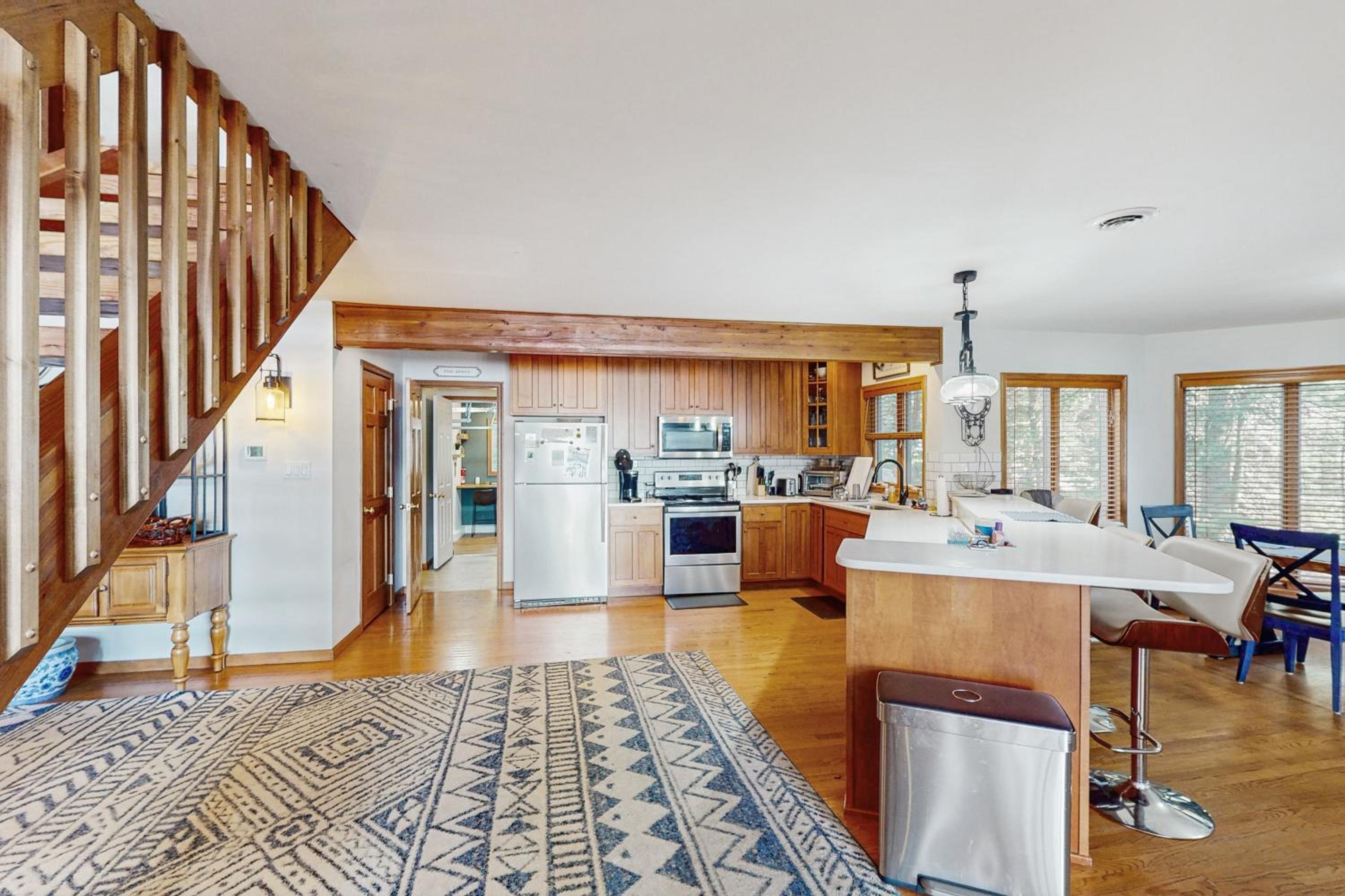 Beach and Dock! Group-Friendly Albrightsville Gem