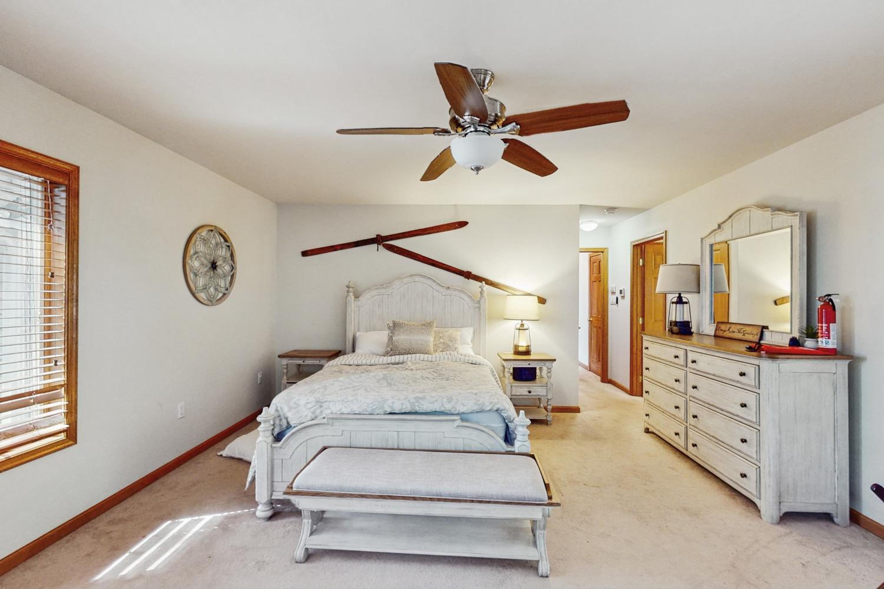 Beach and Dock! Group-Friendly Albrightsville Gem