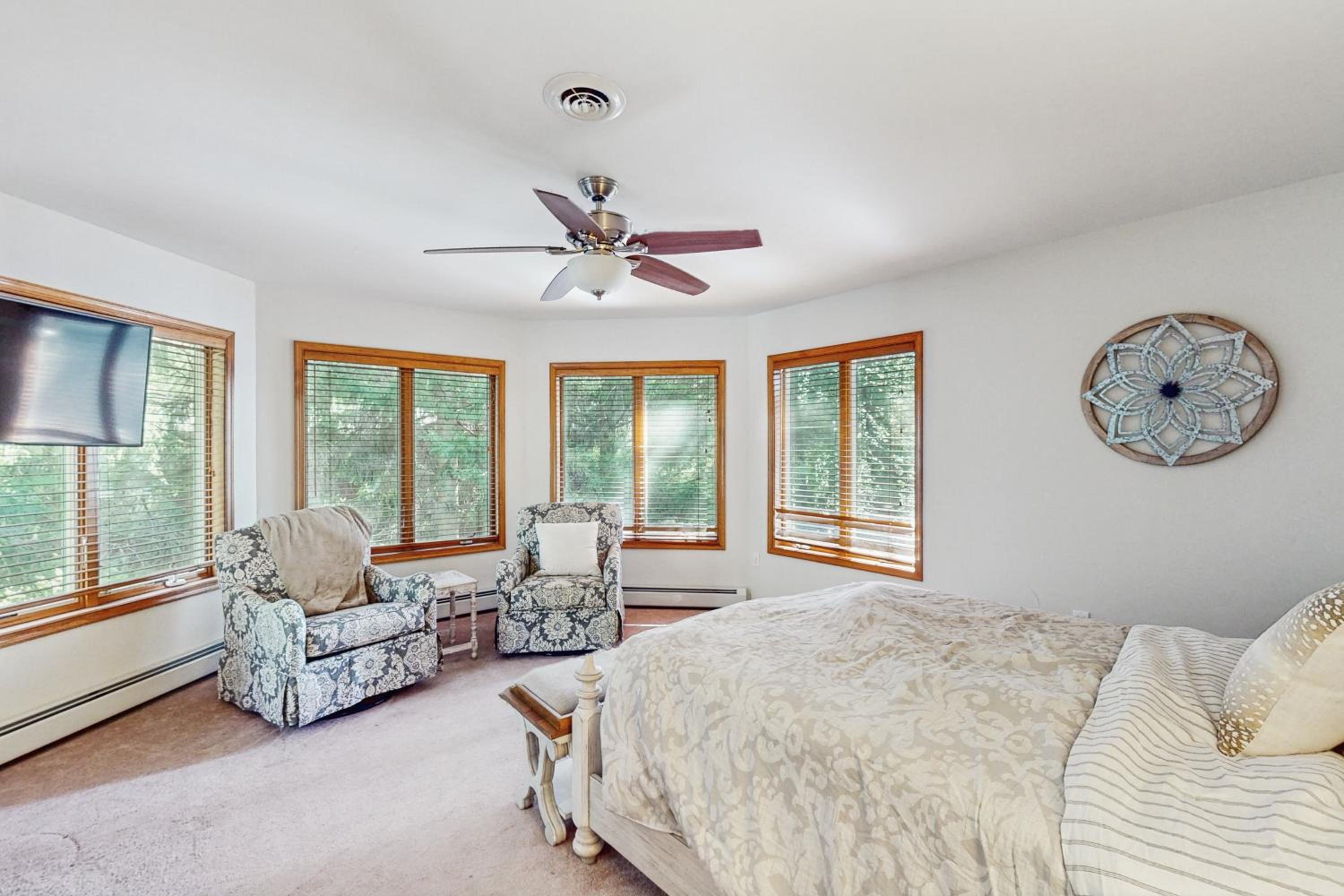 Beach and Dock! Group-Friendly Albrightsville Gem
