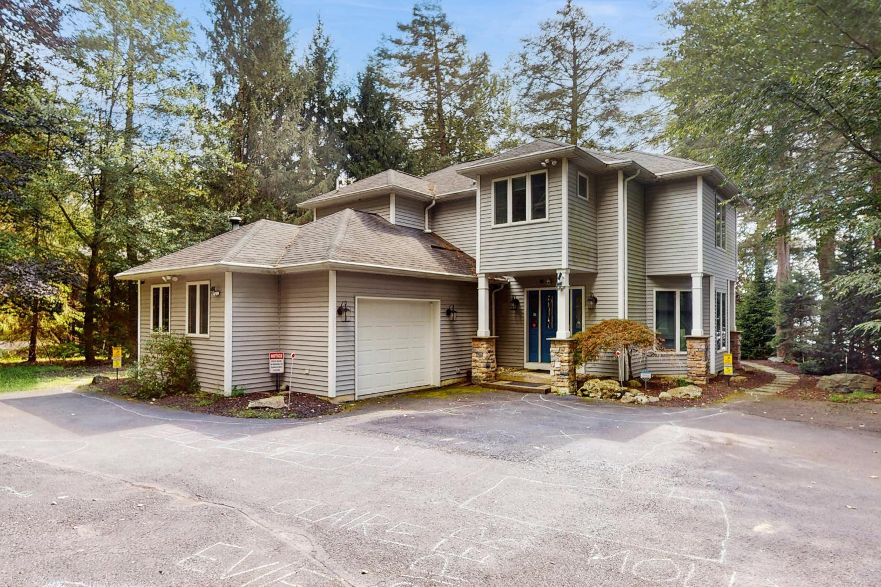 Beach and Dock! Group-Friendly Albrightsville Gem