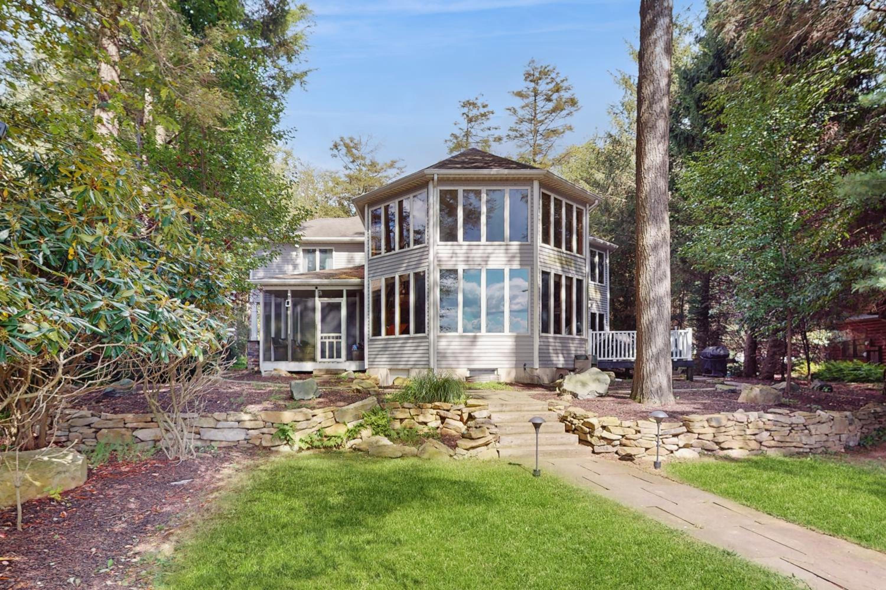 Beach and Dock! Group-Friendly Albrightsville Gem