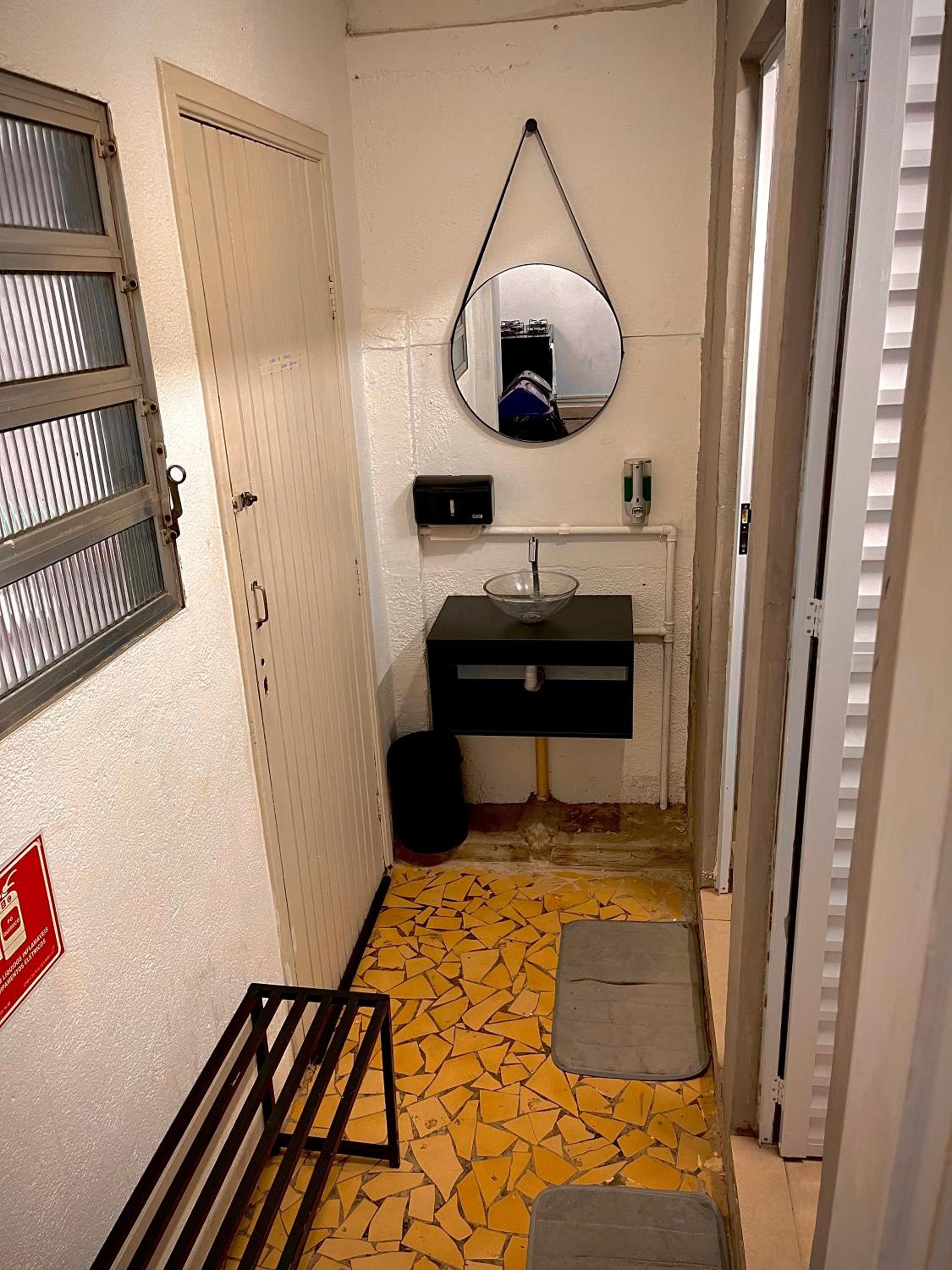 Urban Nomad Hostel and Food Av Paulista