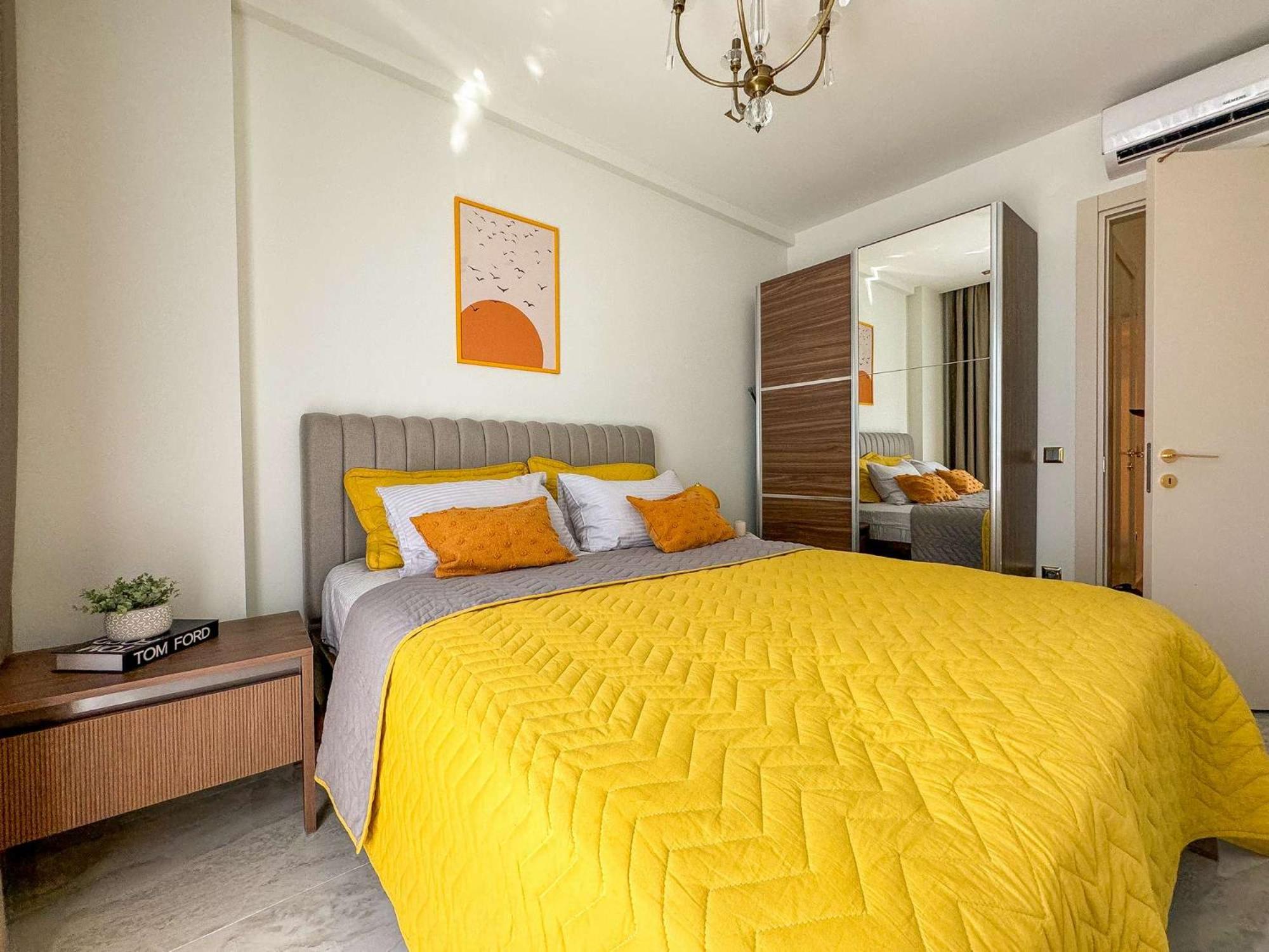 Qoople Legend B - premium apartments steps from the sea