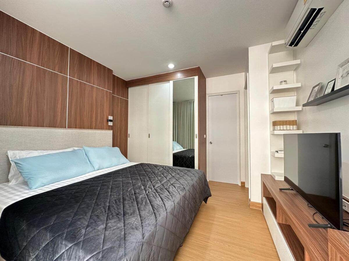 6th Avenue Sukhumvit BKK Two Bedrooms BTS Asok Nana MRT Sukhumvit