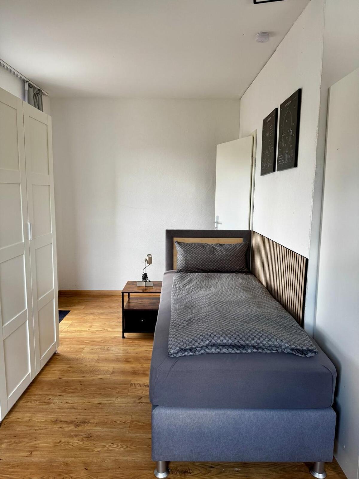 Premium Quartier - Modernes Apartment, 2 Schlafzimmer, WLAN, Parken, Küche