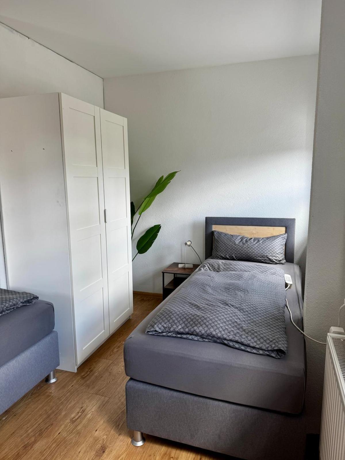 Premium Quartier - Modernes Apartment, 2 Schlafzimmer, WLAN, Parken, Küche