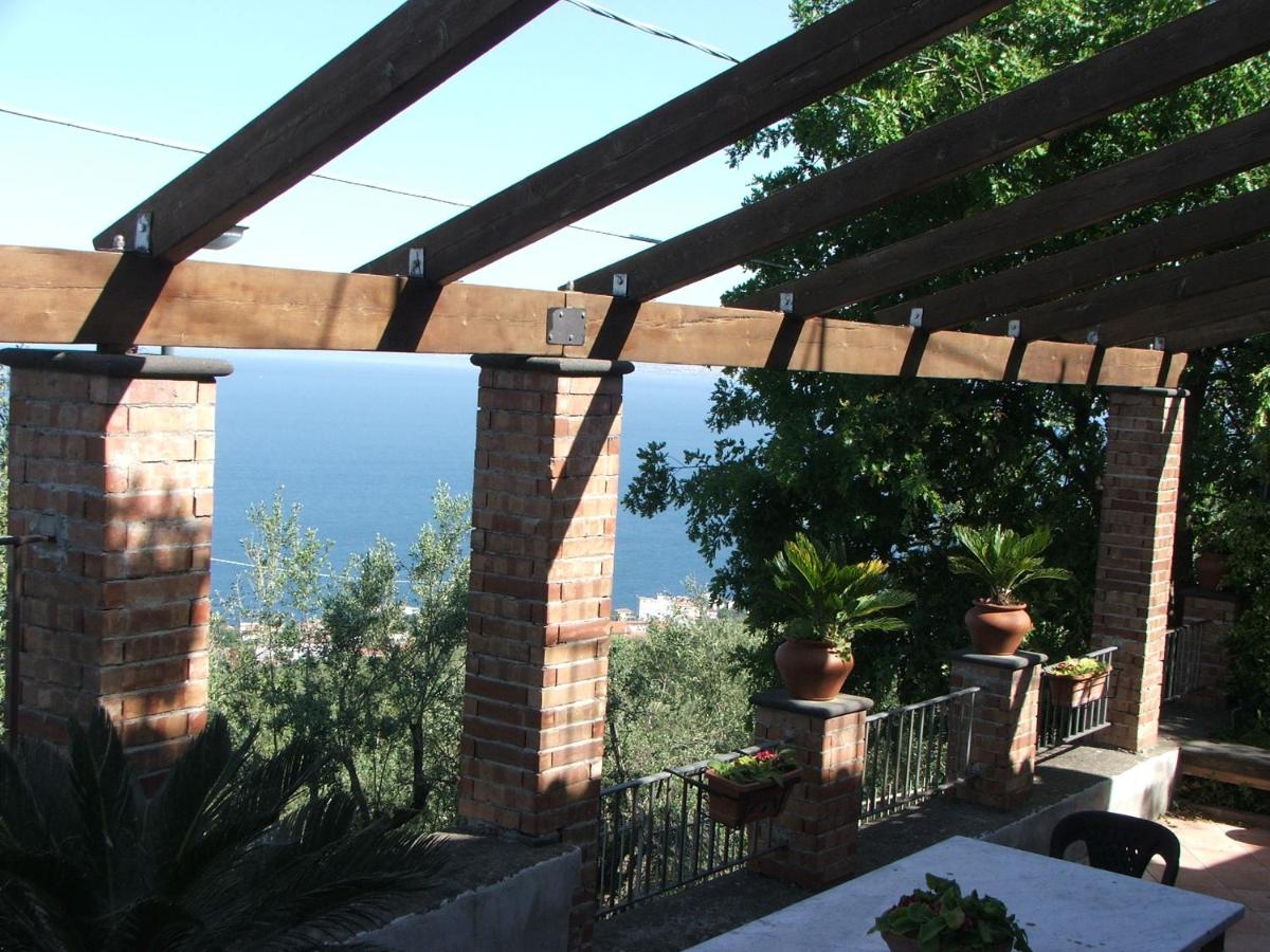 Villetta Surriento view 3