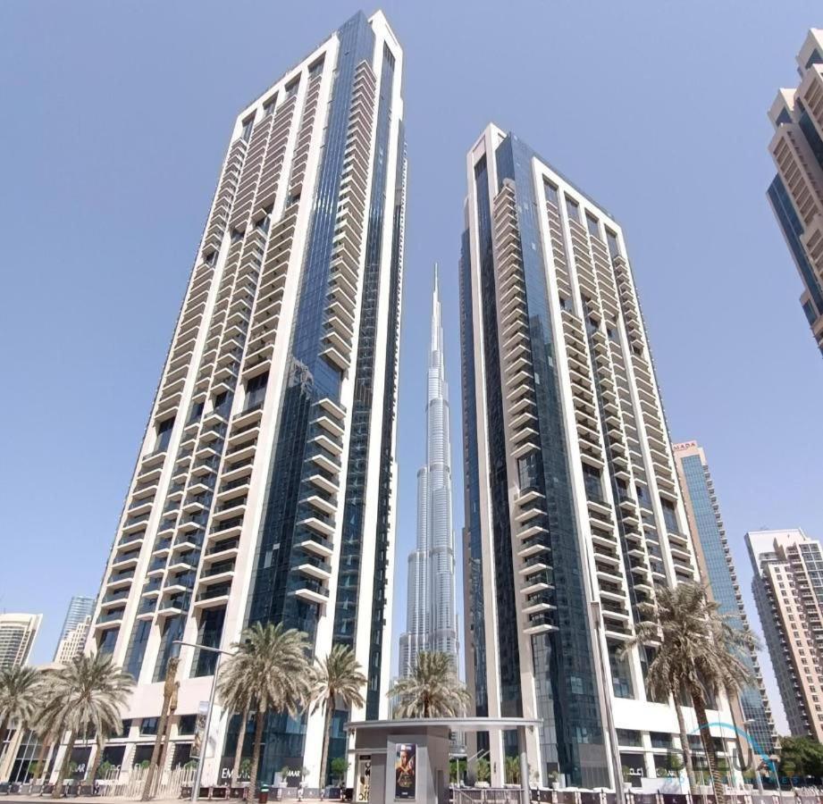 Iconic Burj Khalifa, Fountain Views, Luxury 2BR
